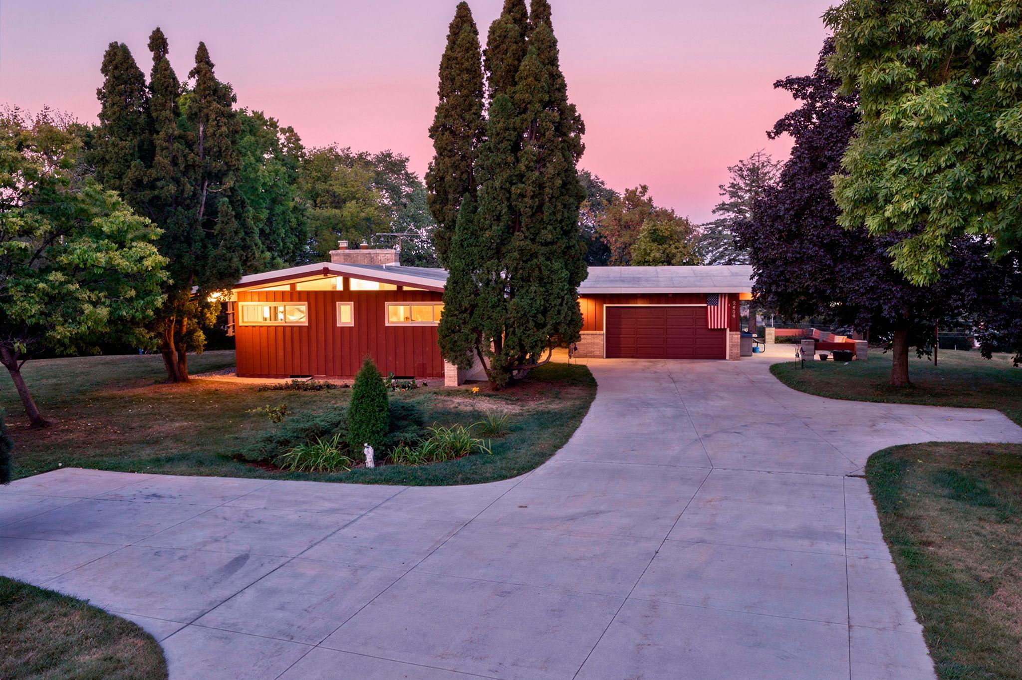 main property photo 59