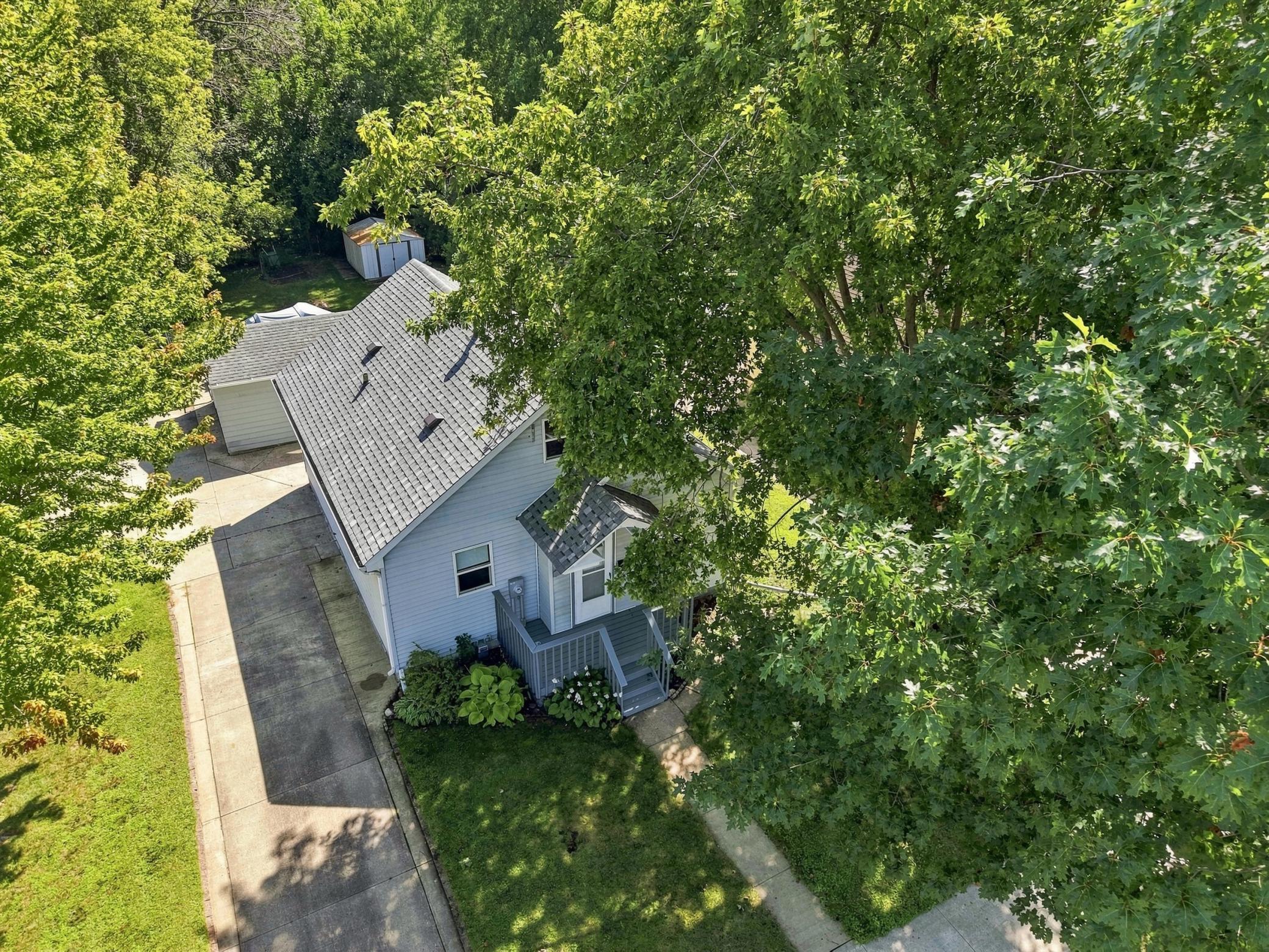 main property photo 27