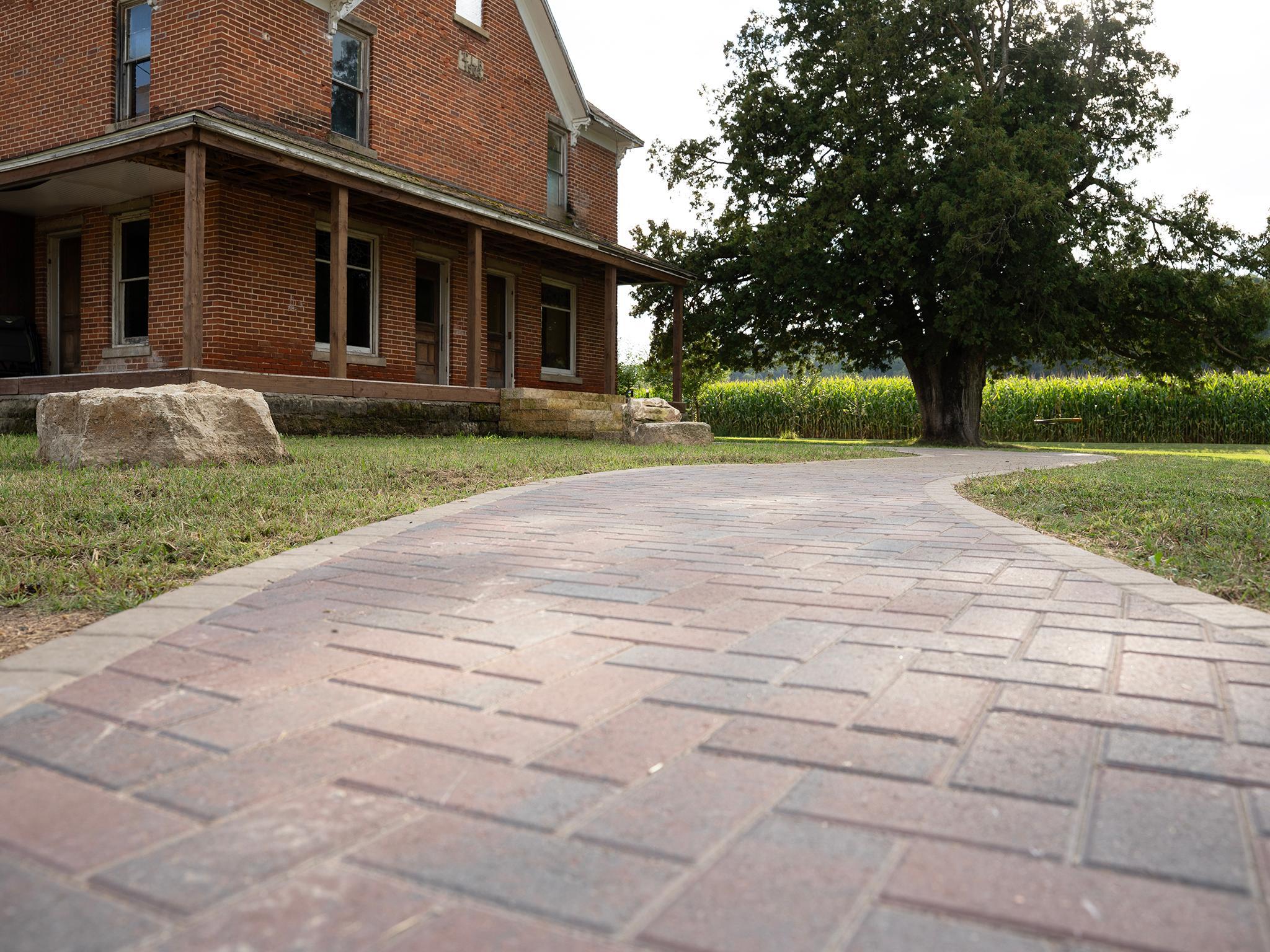 main property photo 36
