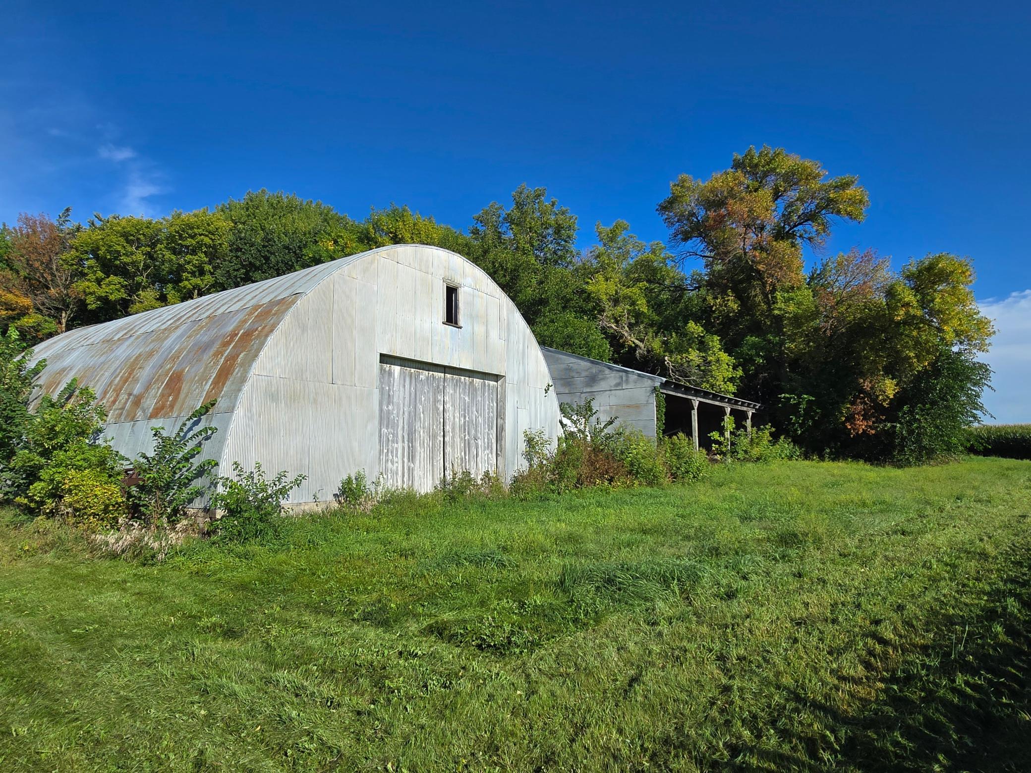 main property photo 81
