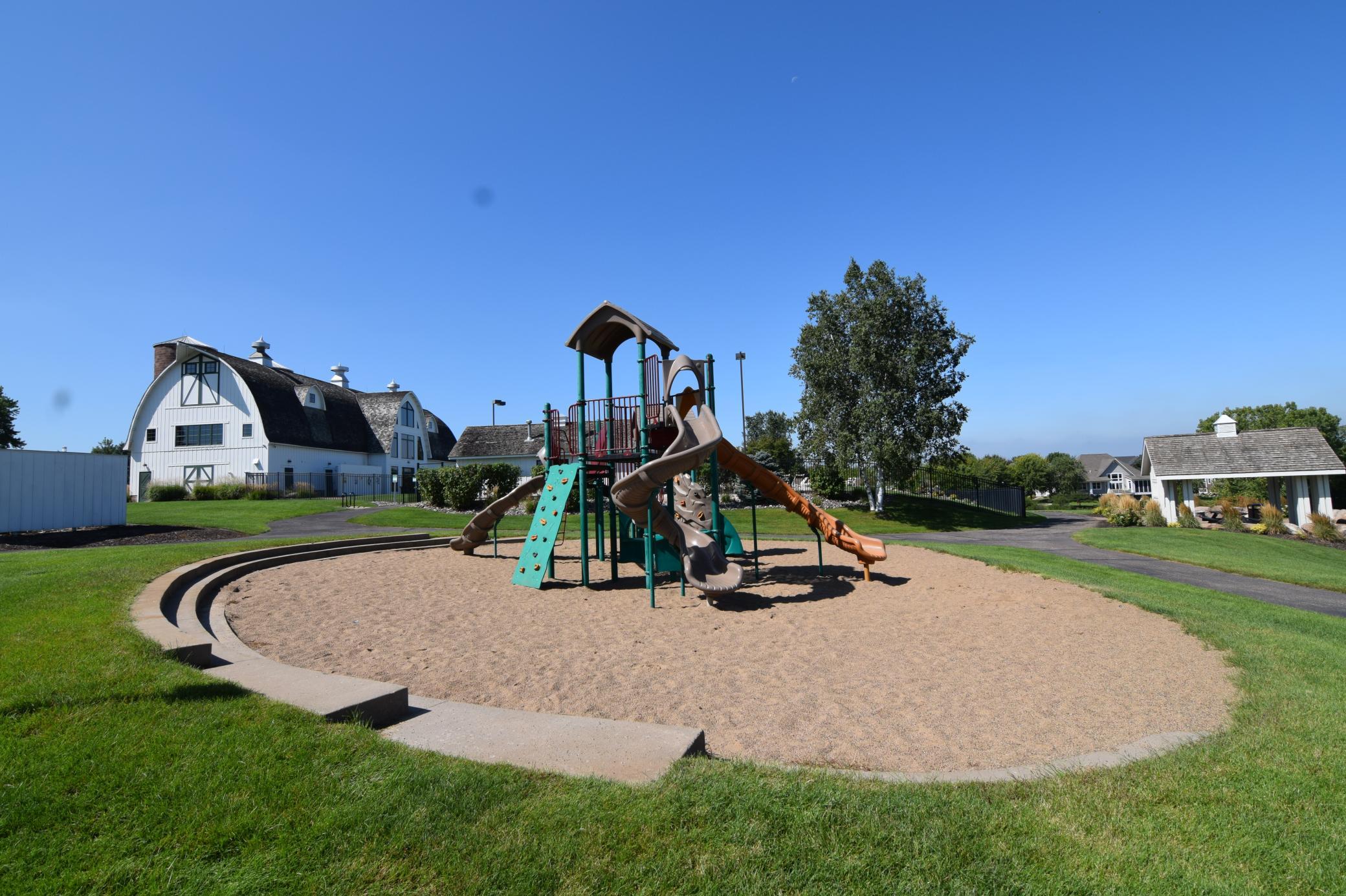 main property photo 43