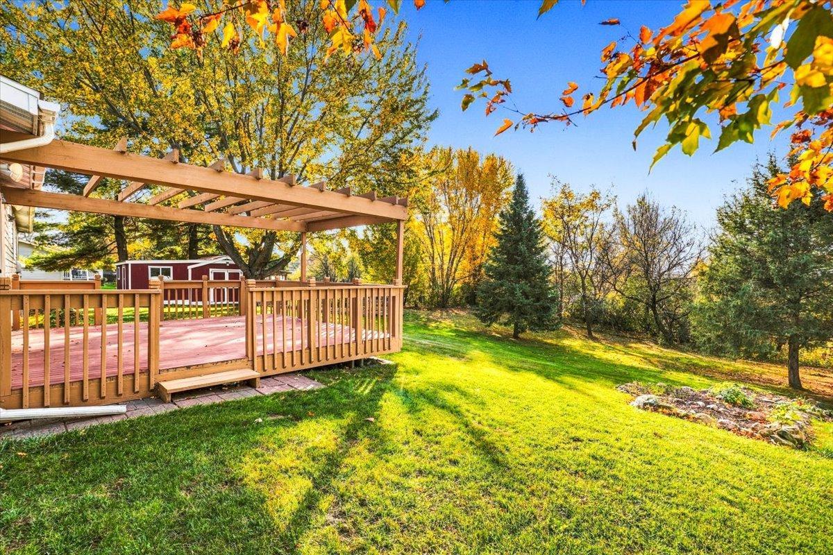 main property photo 23