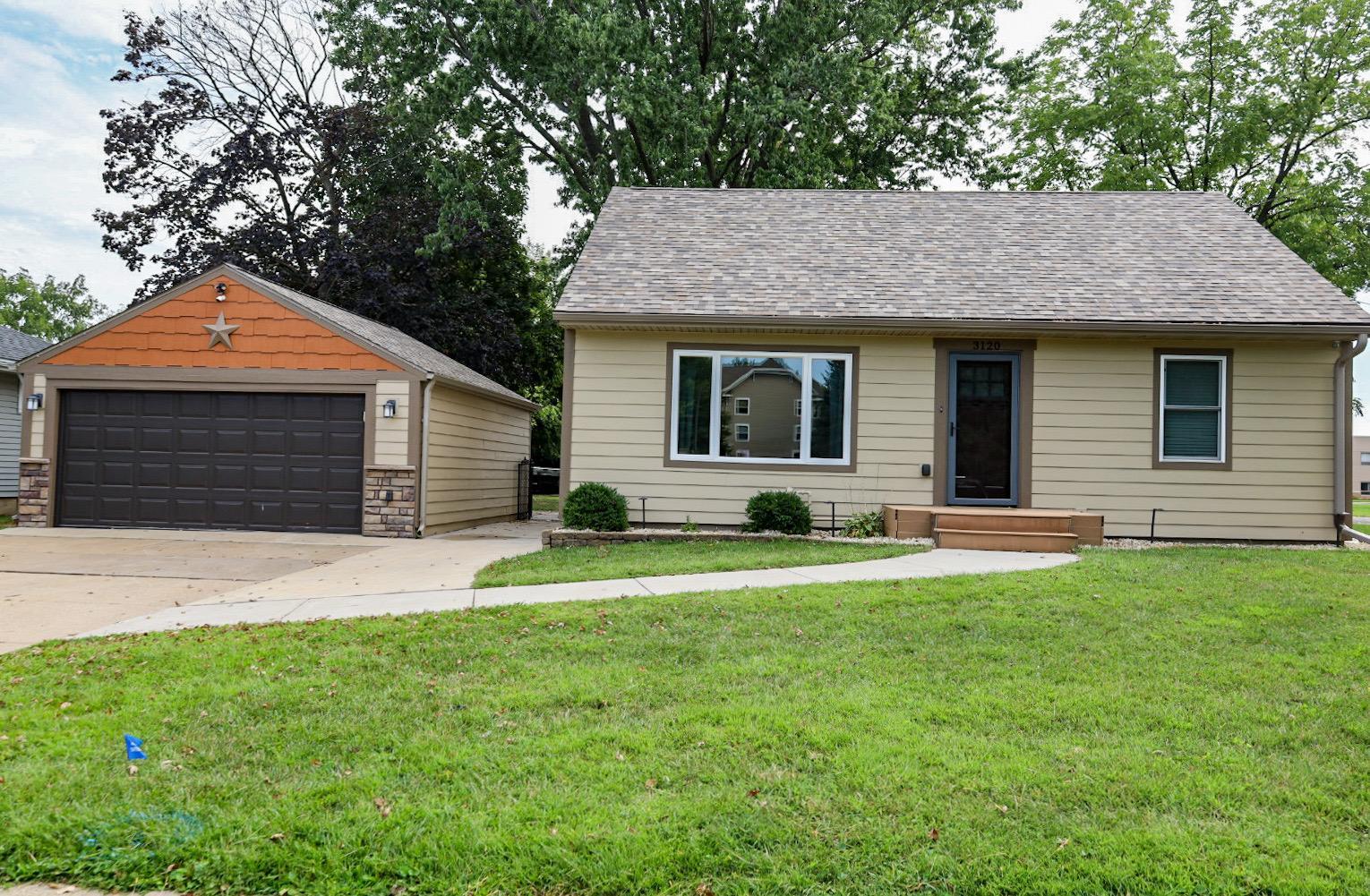 main property photo 0