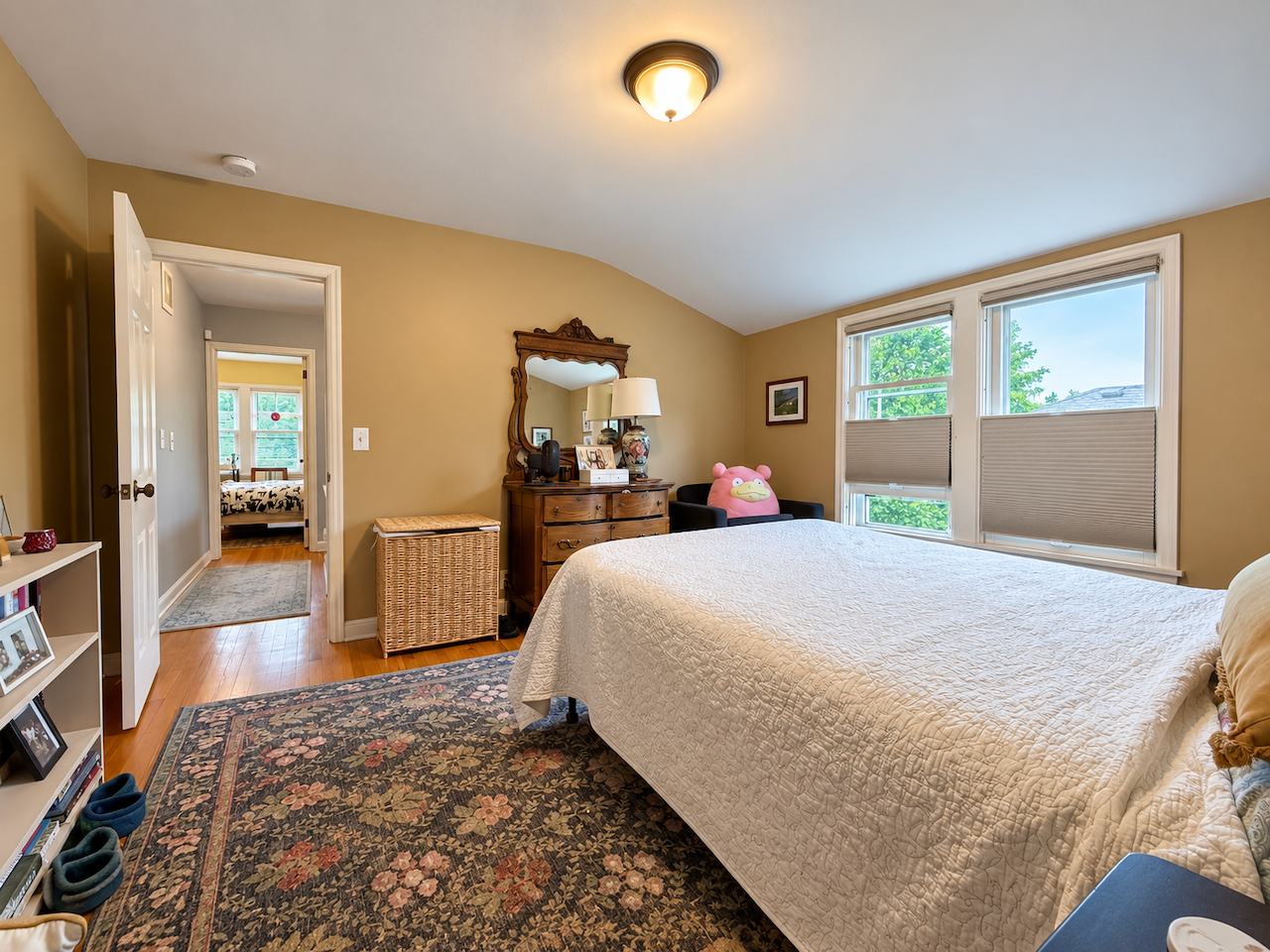 main property photo 9