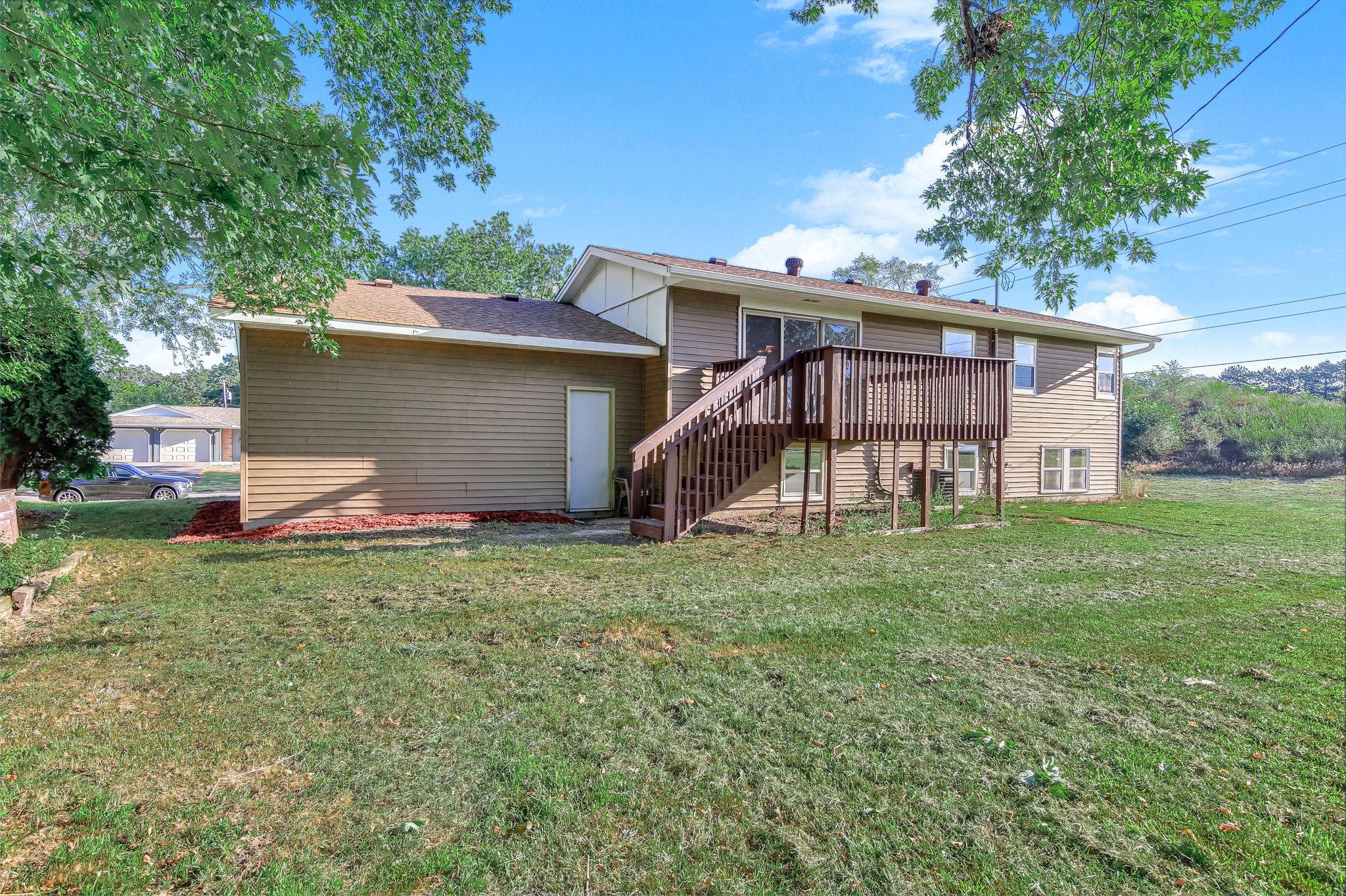 main property photo 5