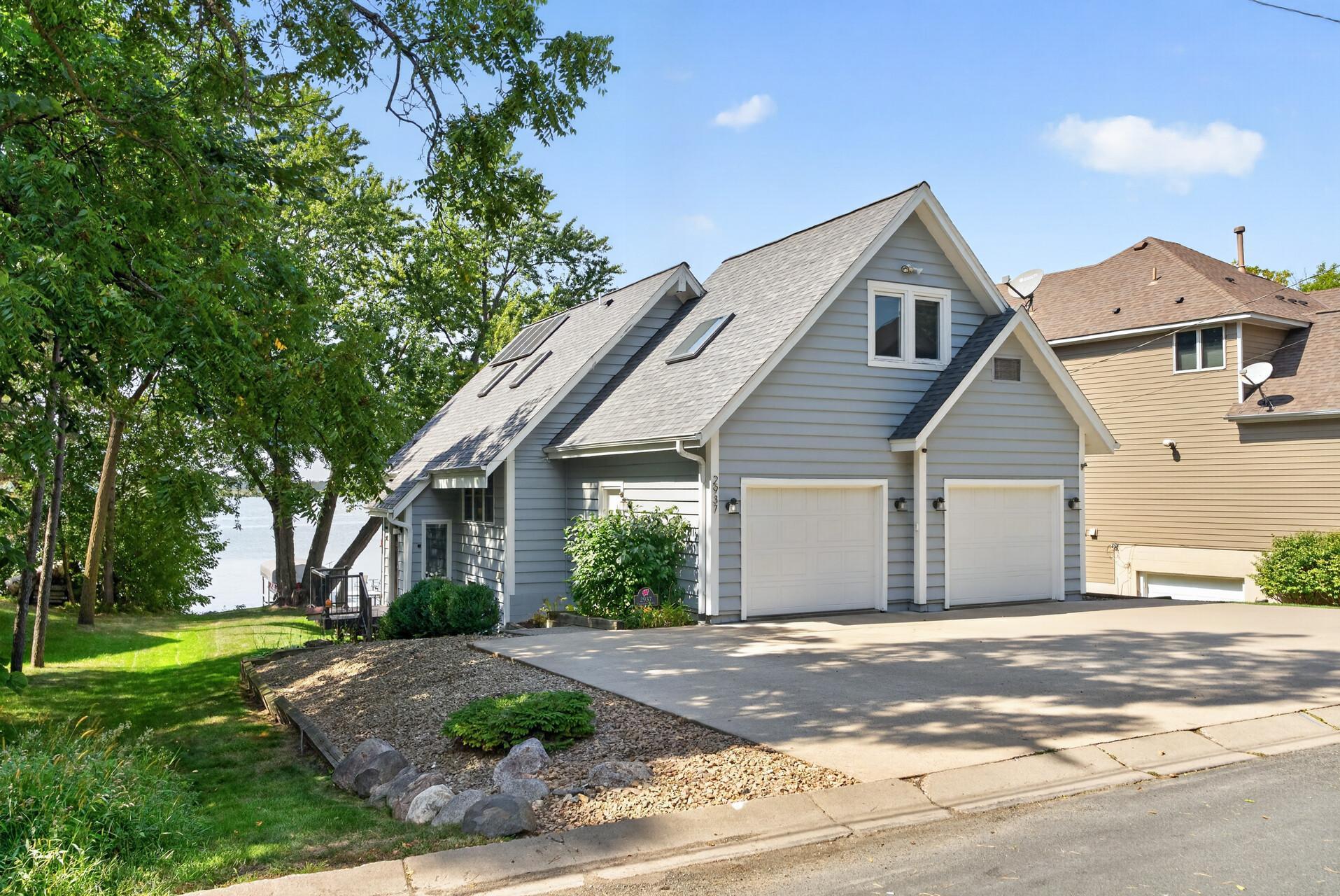 main property photo 0
