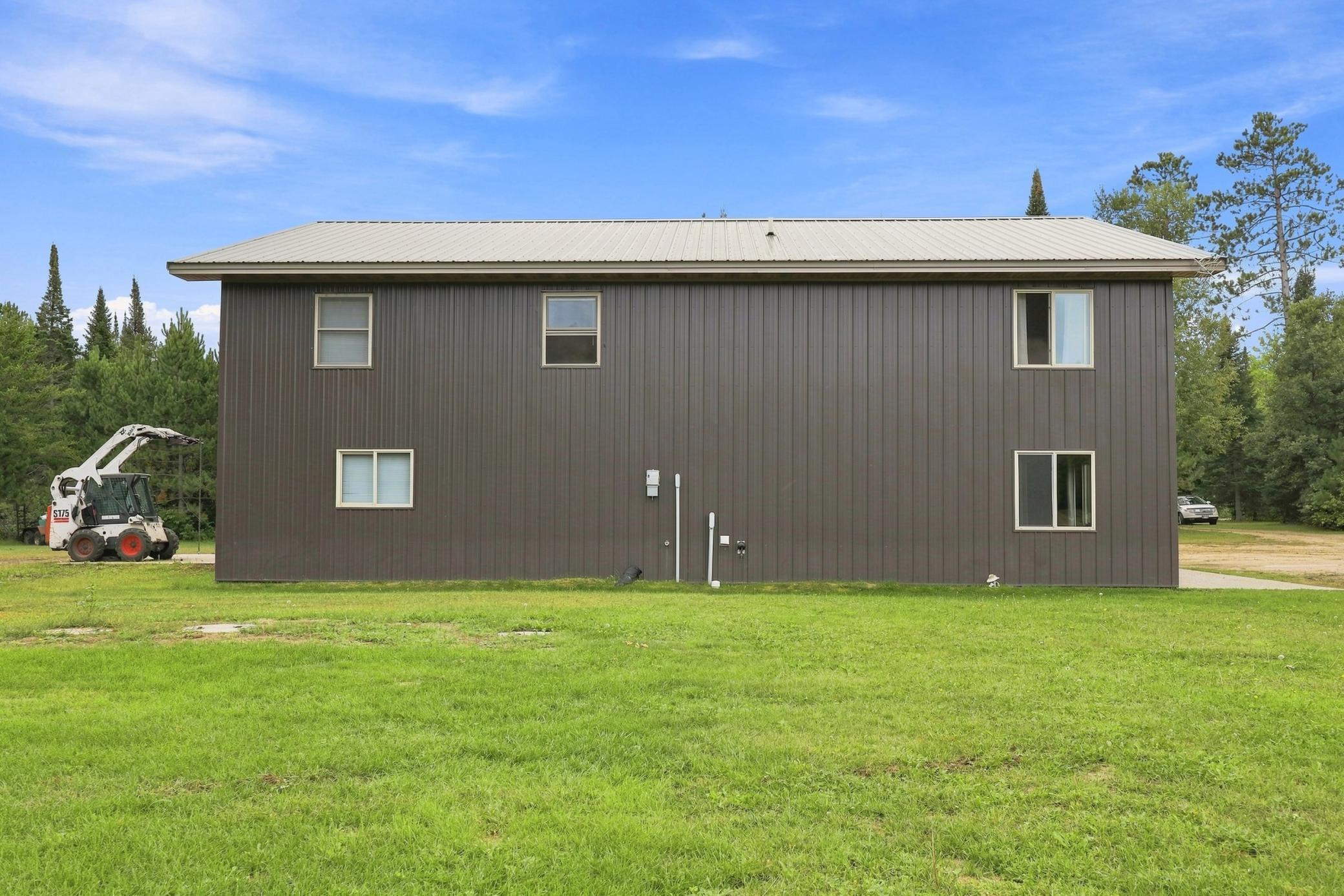 main property photo 42