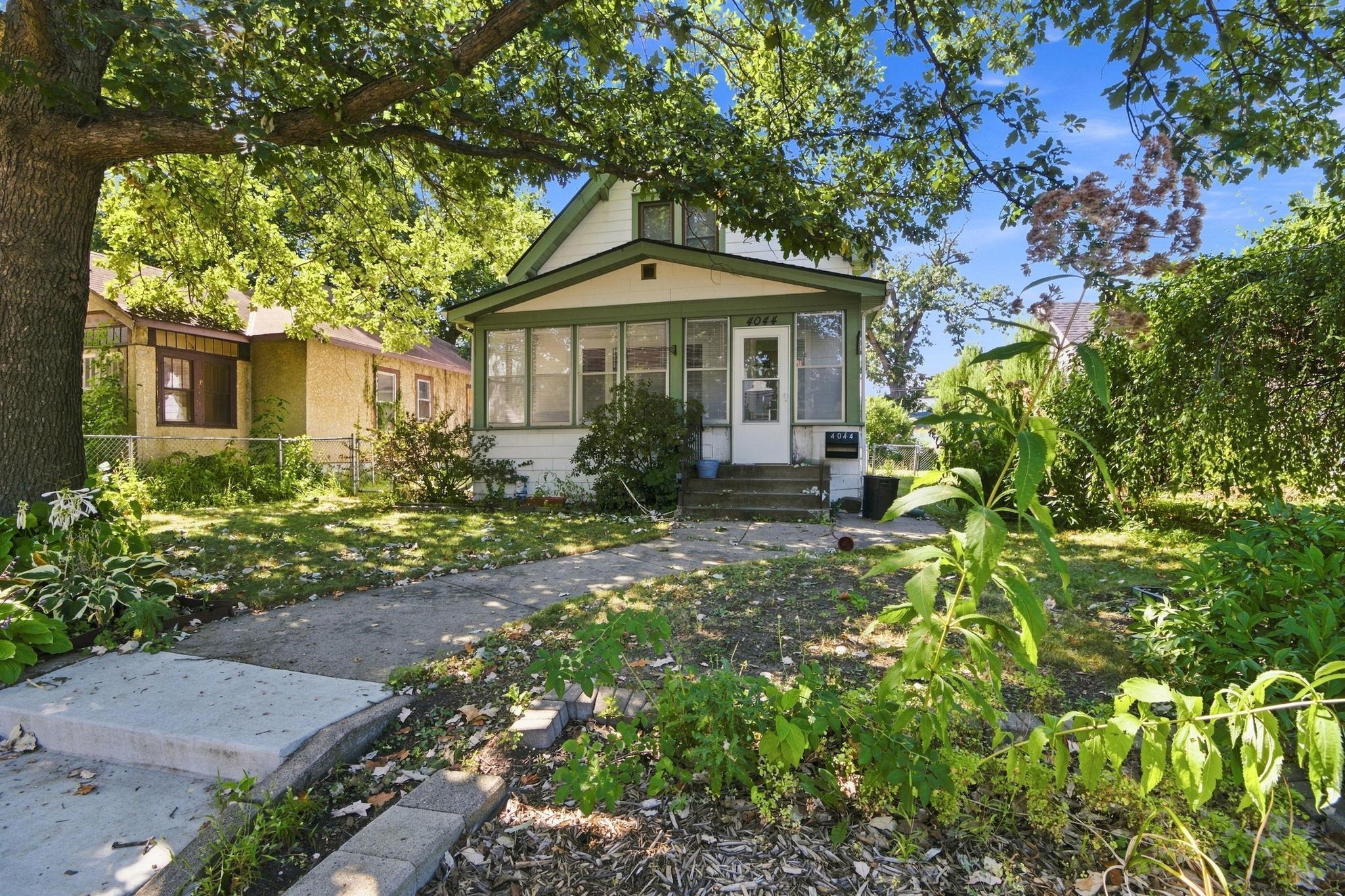 main property photo 24
