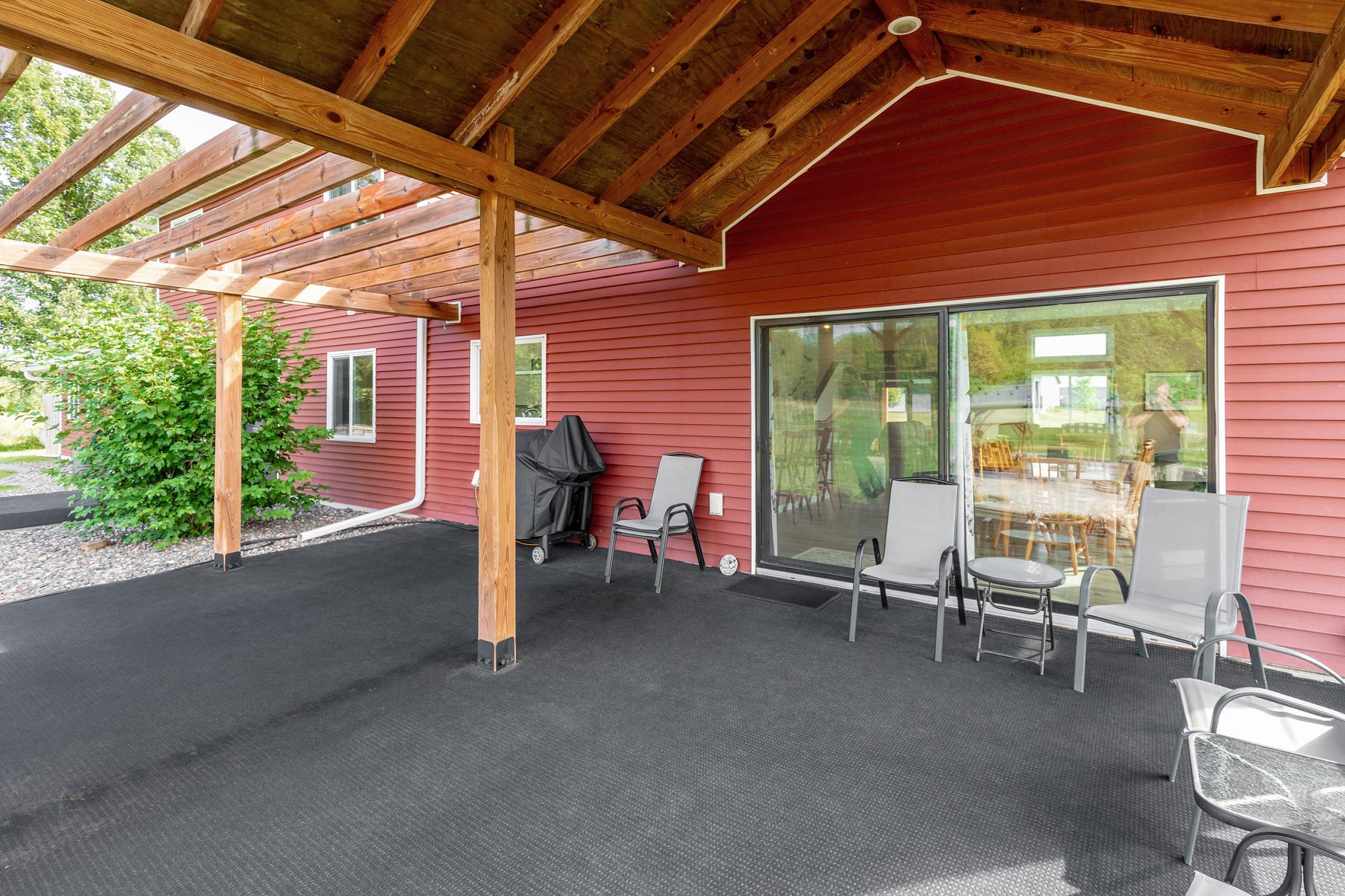 main property photo 44