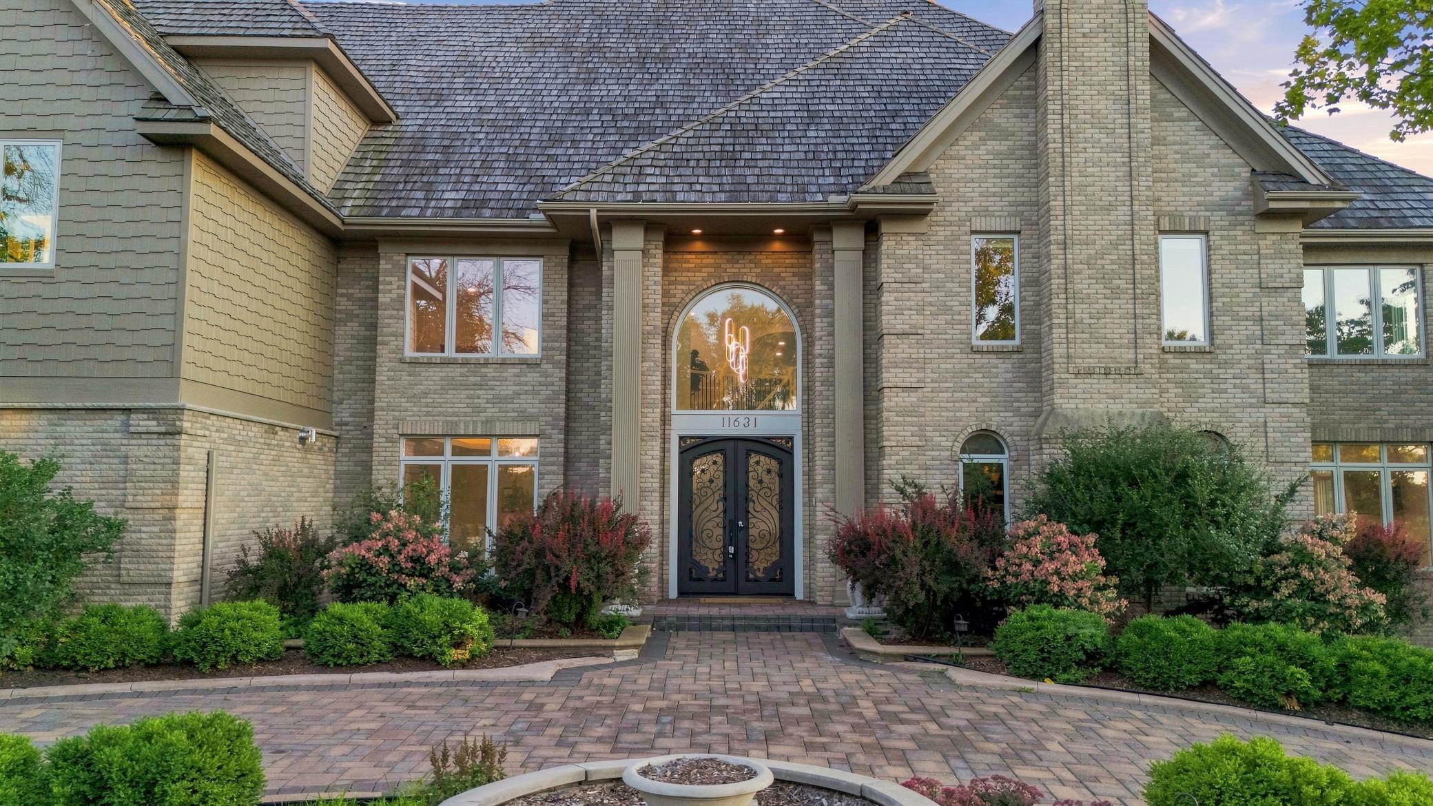 main property photo 1