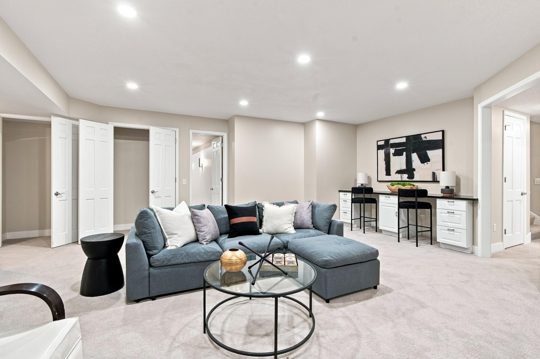 main property photo 70