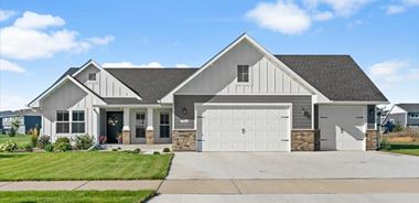 image of property with 3 Bed | 2 Bath | 1,651 Sqft