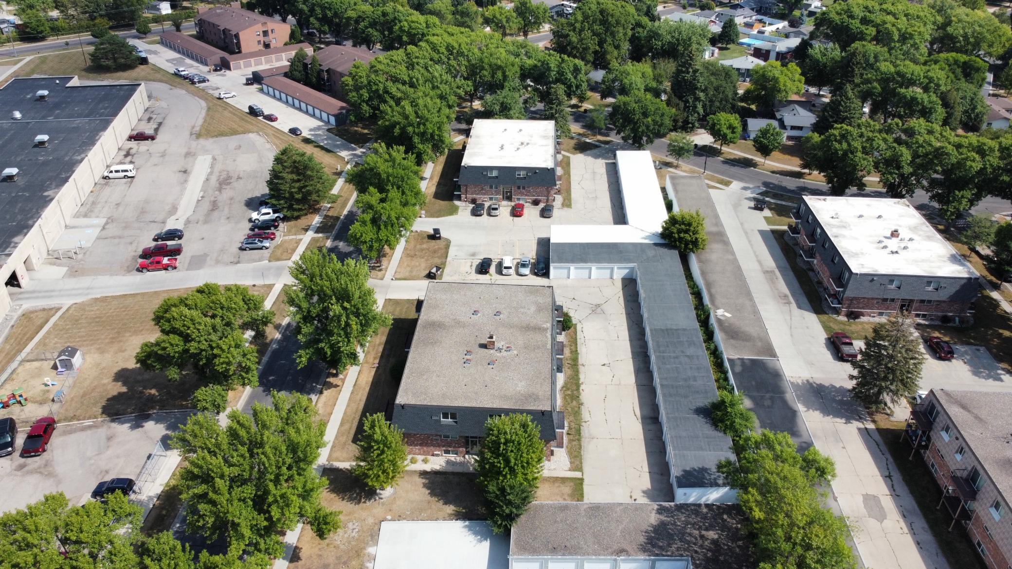 main property photo 17