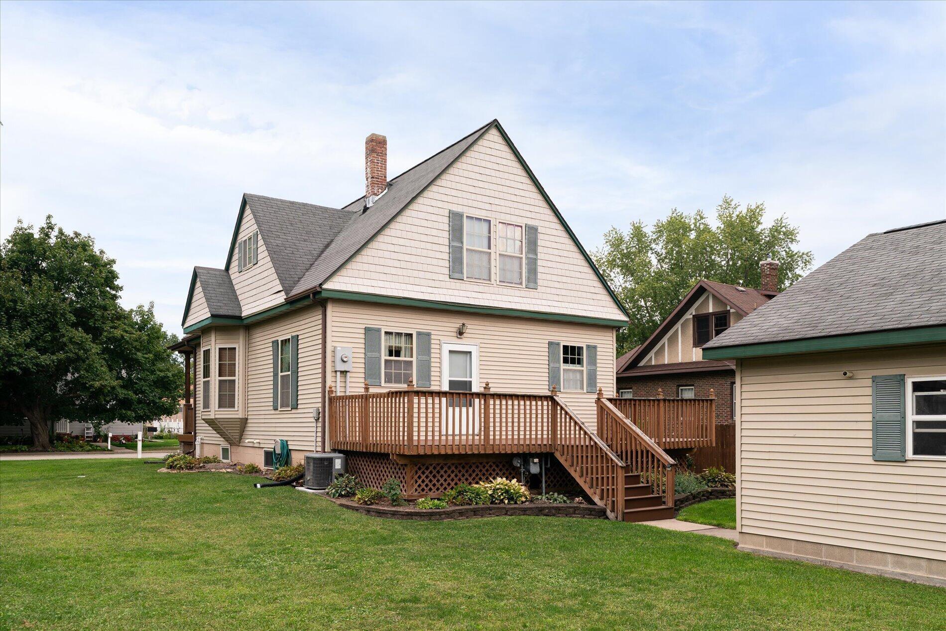 main property photo 22