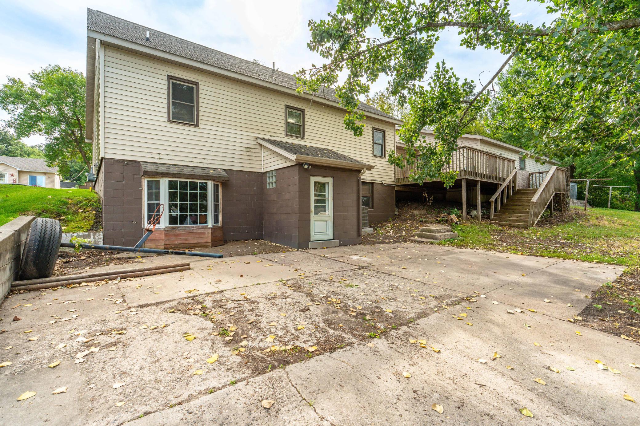 main property photo 15