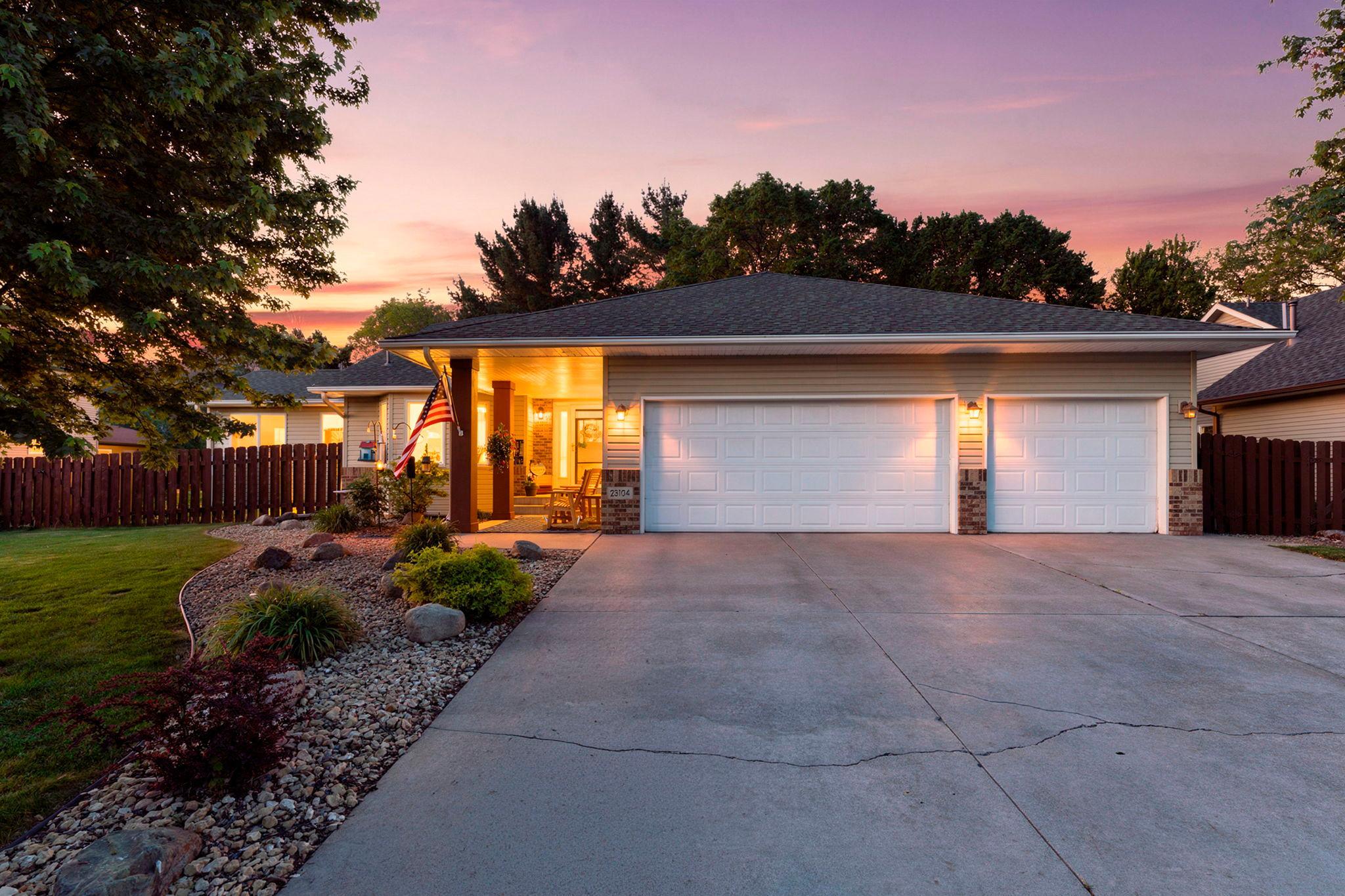 main property photo 58