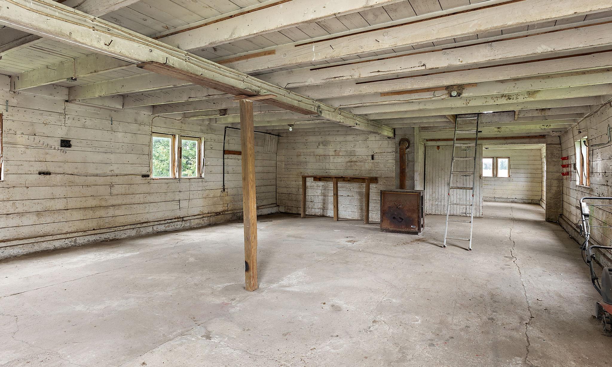 main property photo 66
