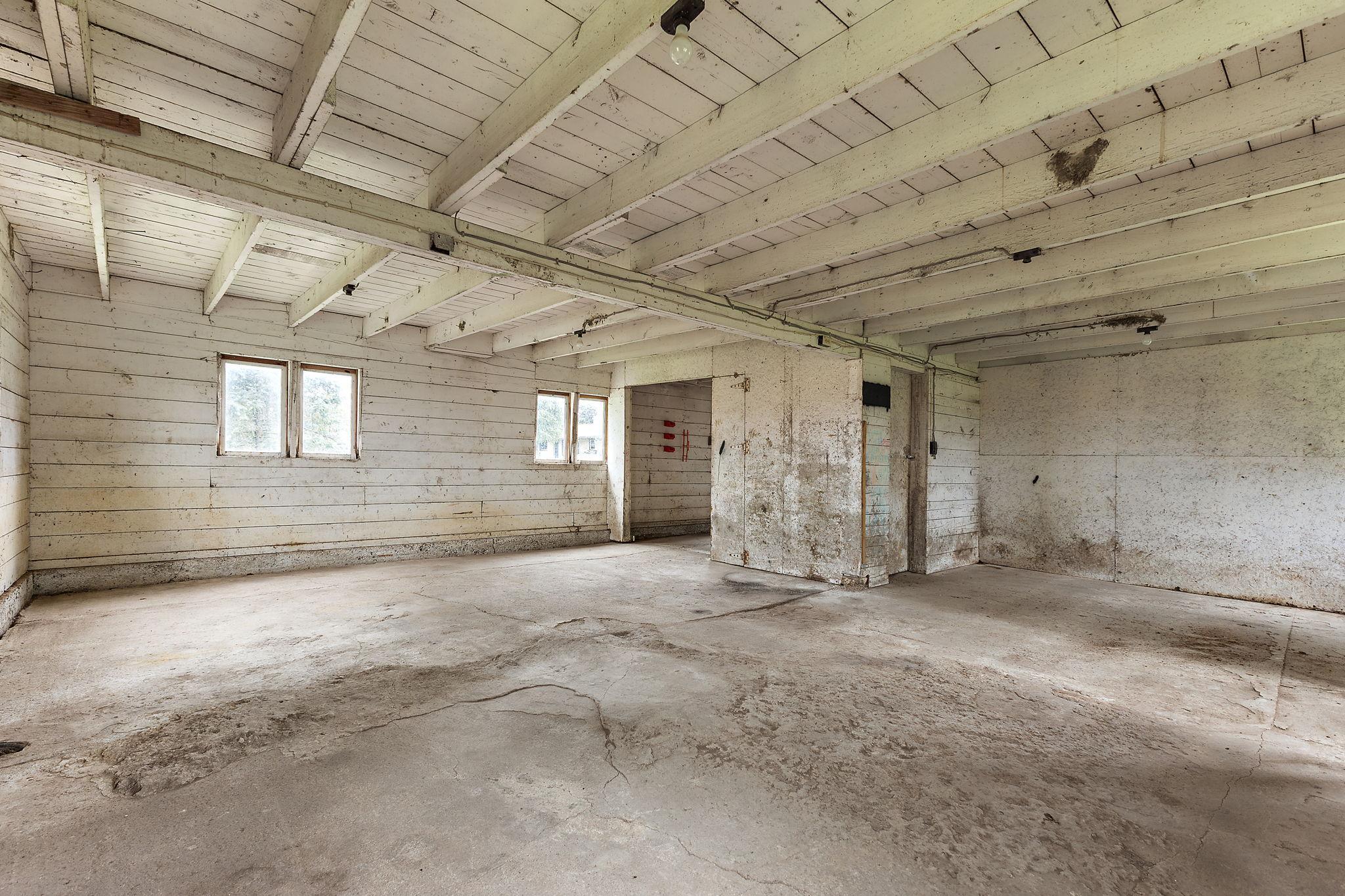 main property photo 67