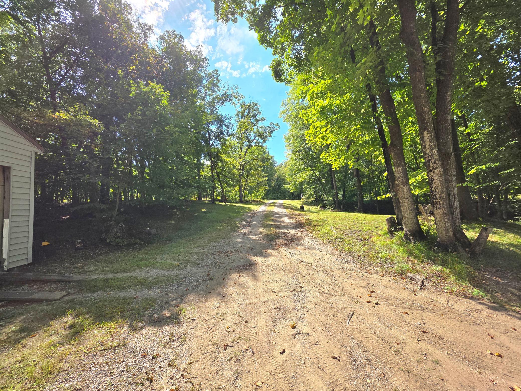 main property photo 26