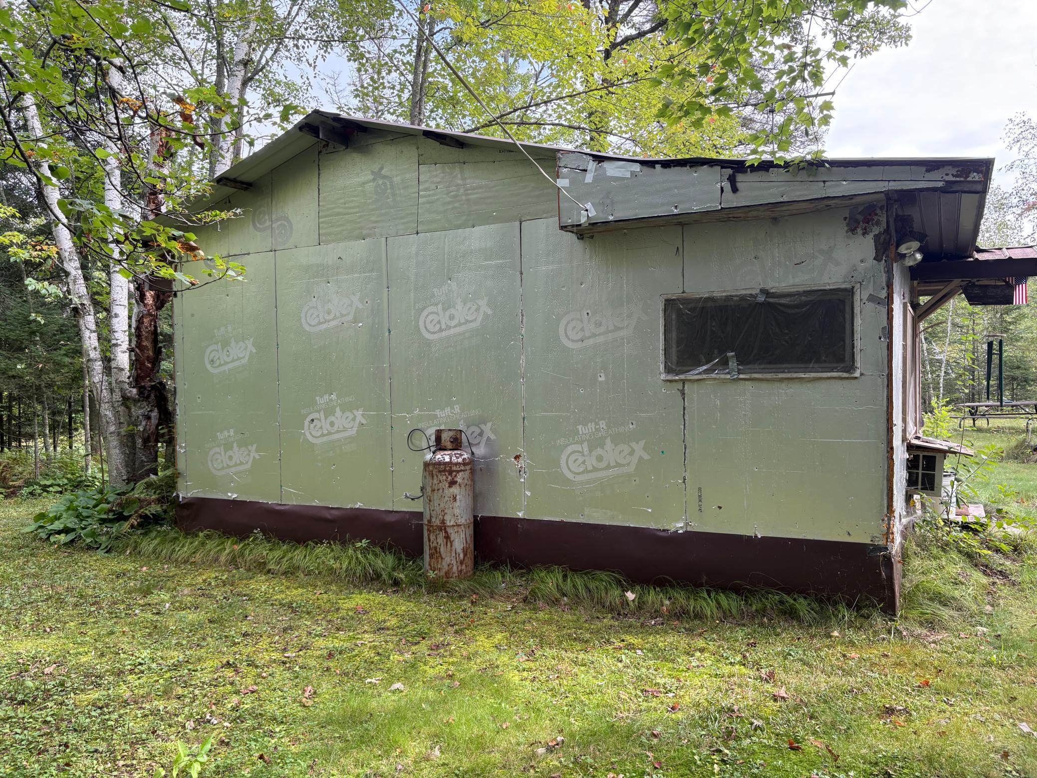 main property photo 21