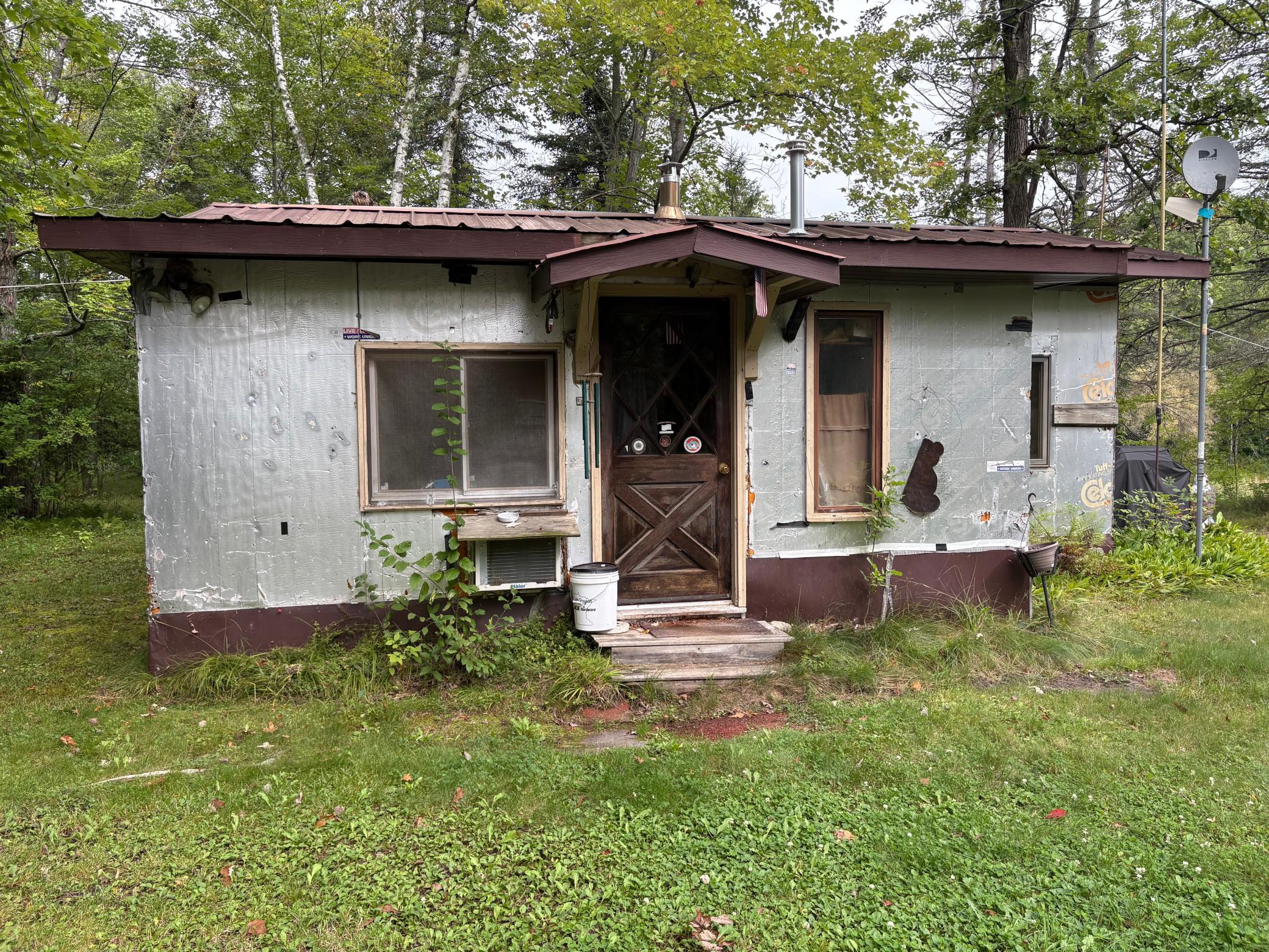 main property photo 23