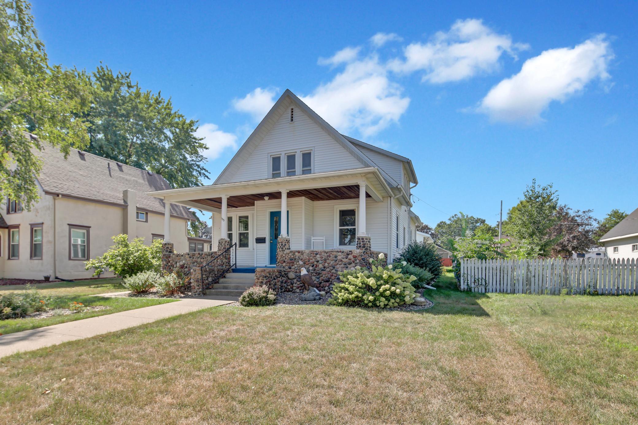 main property photo 2