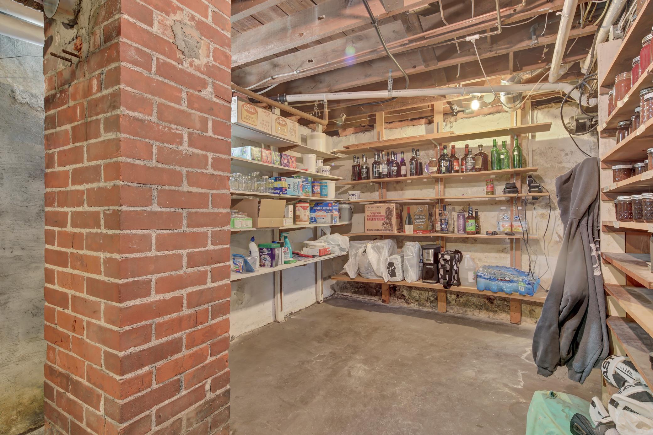 main property photo 29