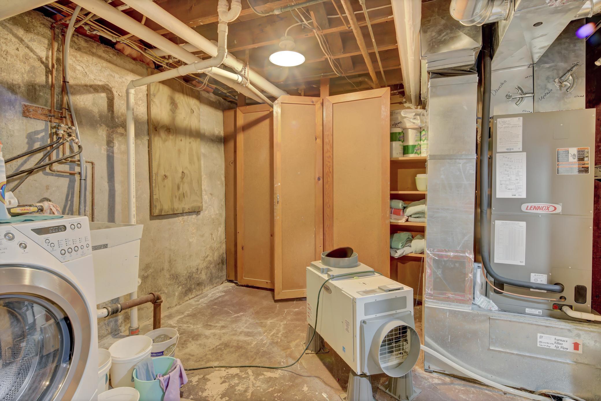 main property photo 31