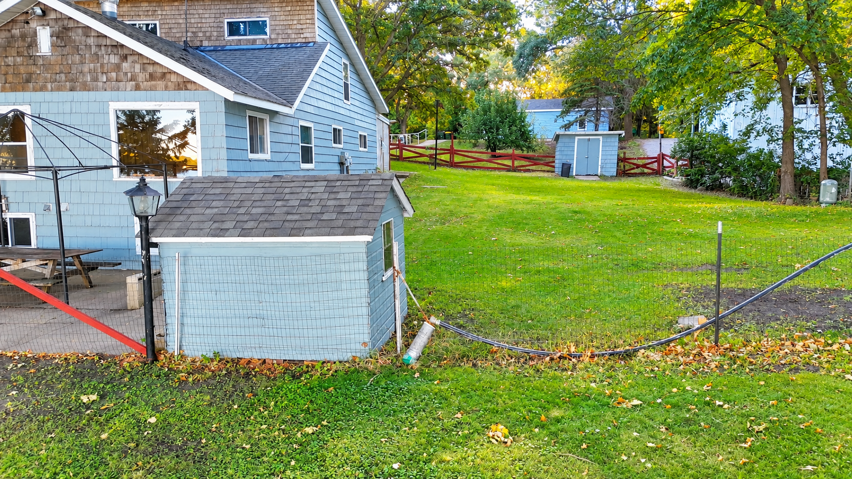 main property photo 45