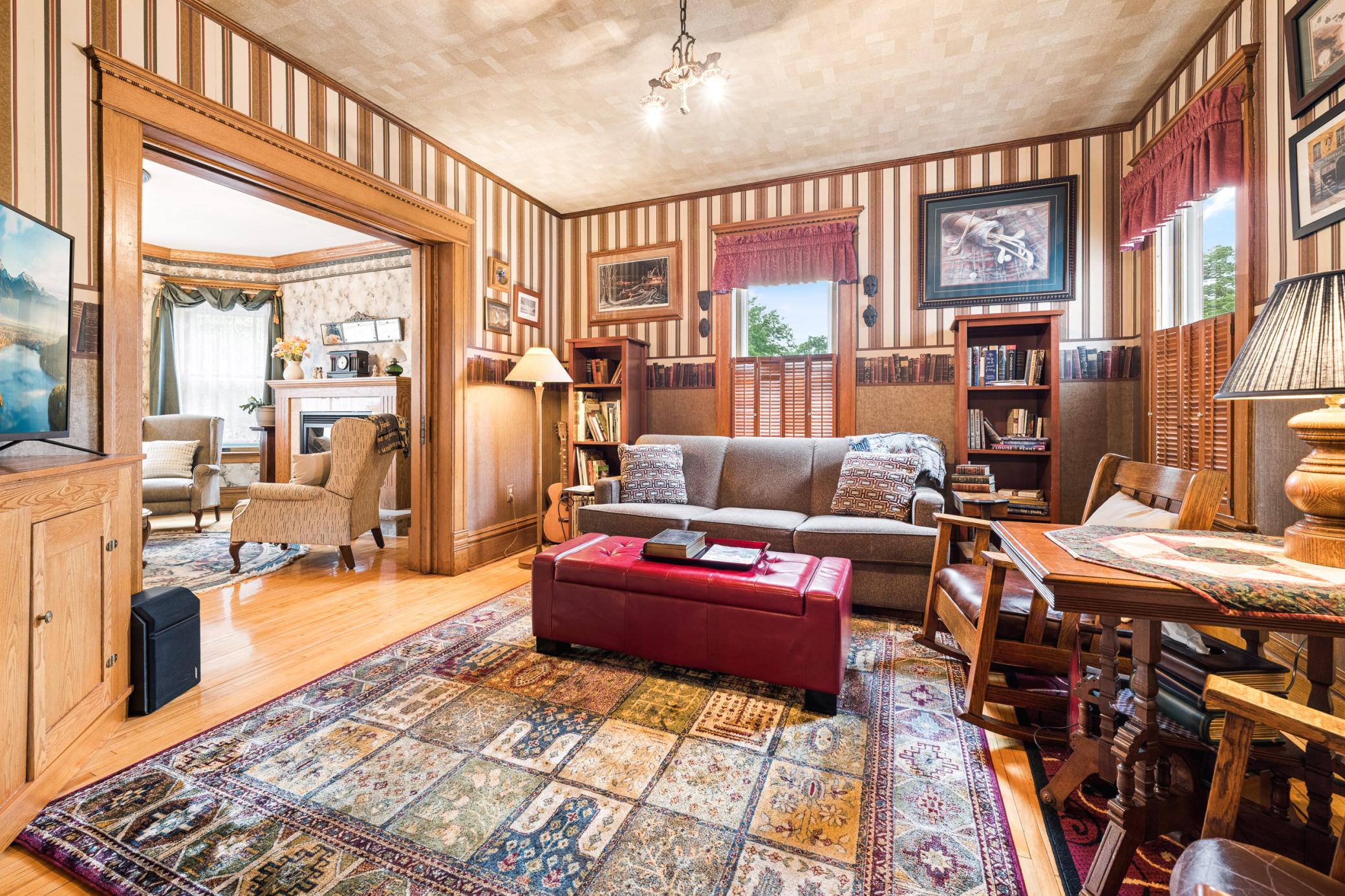 main property photo 15