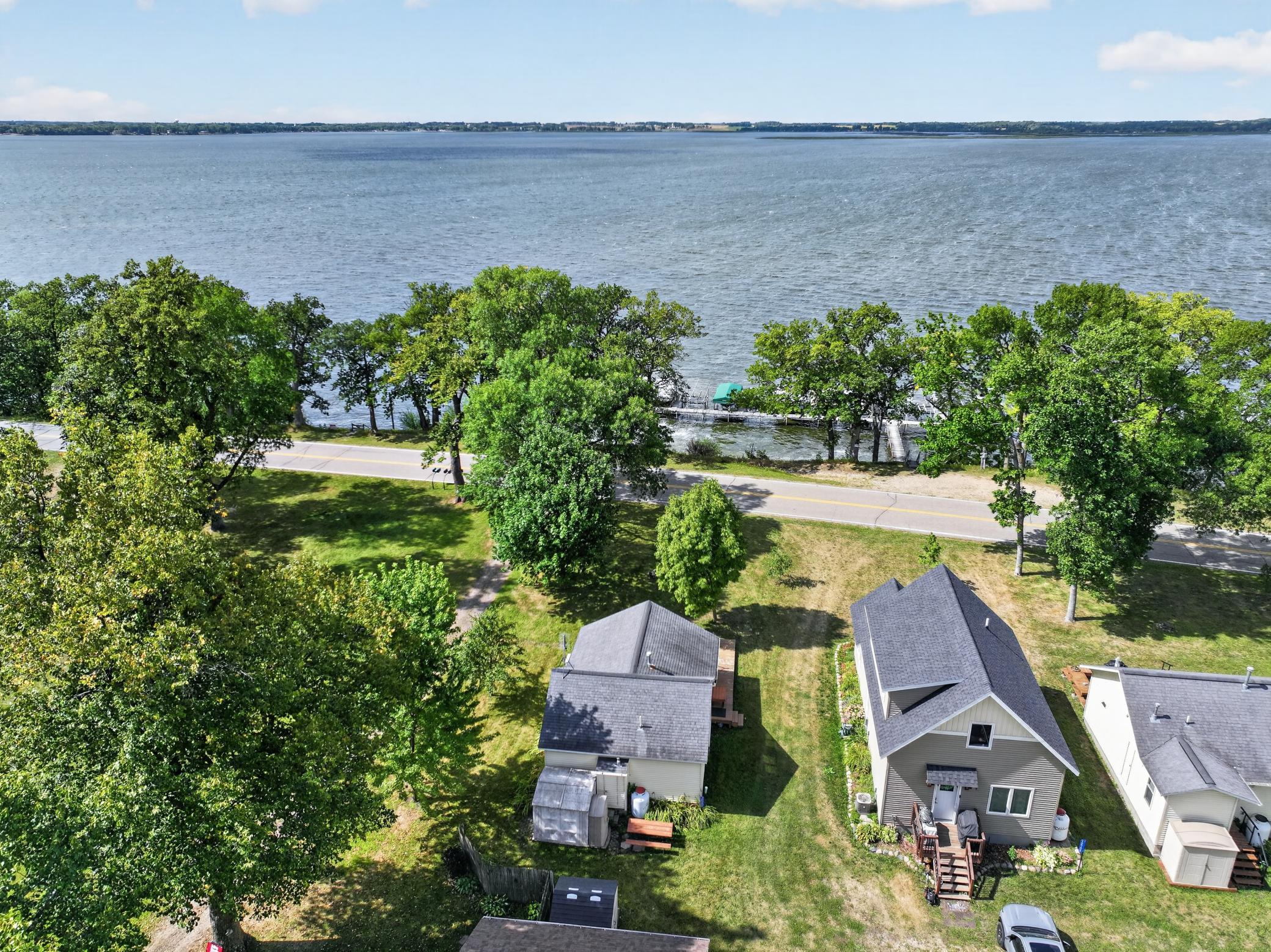 main property photo 30