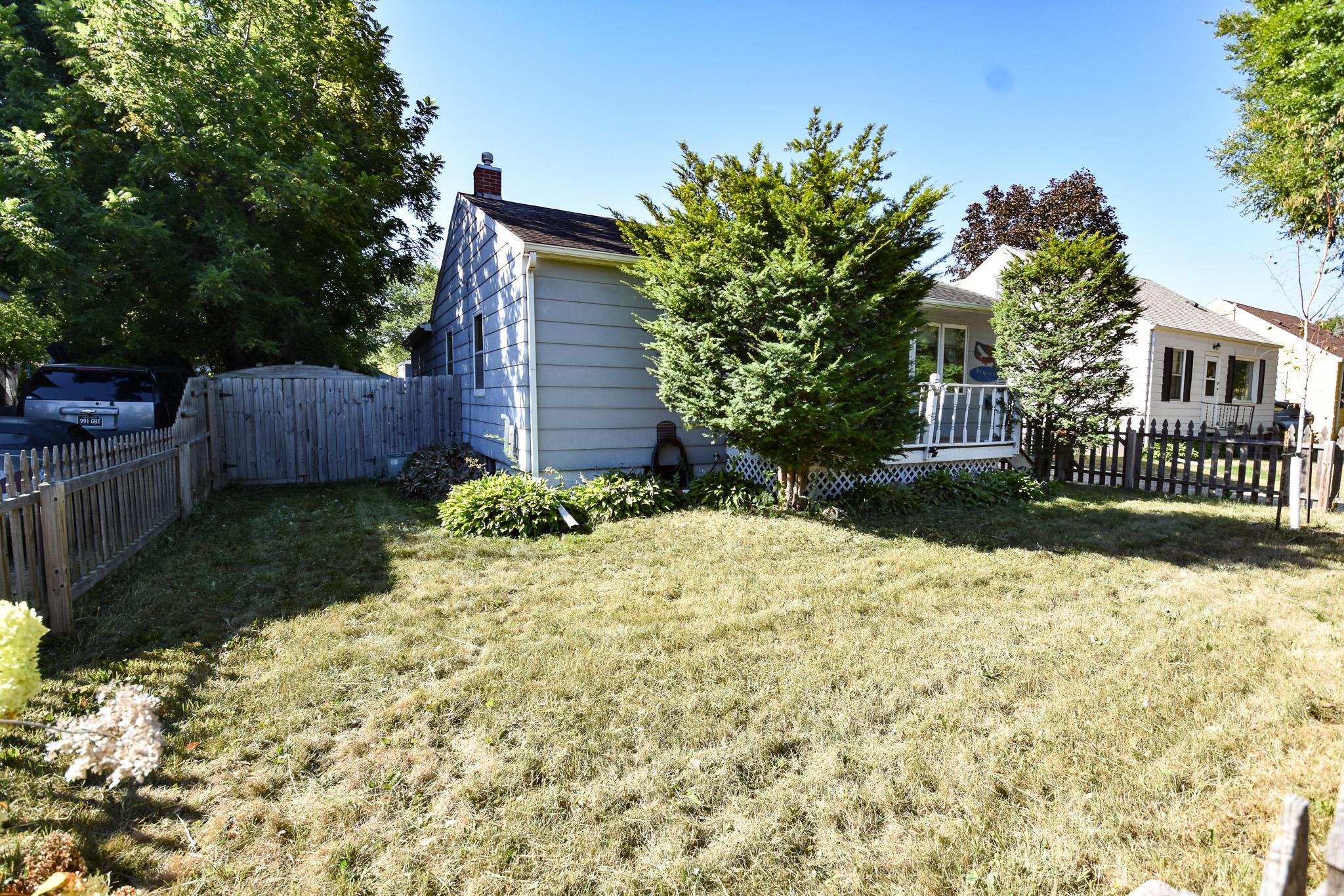 main property photo 0