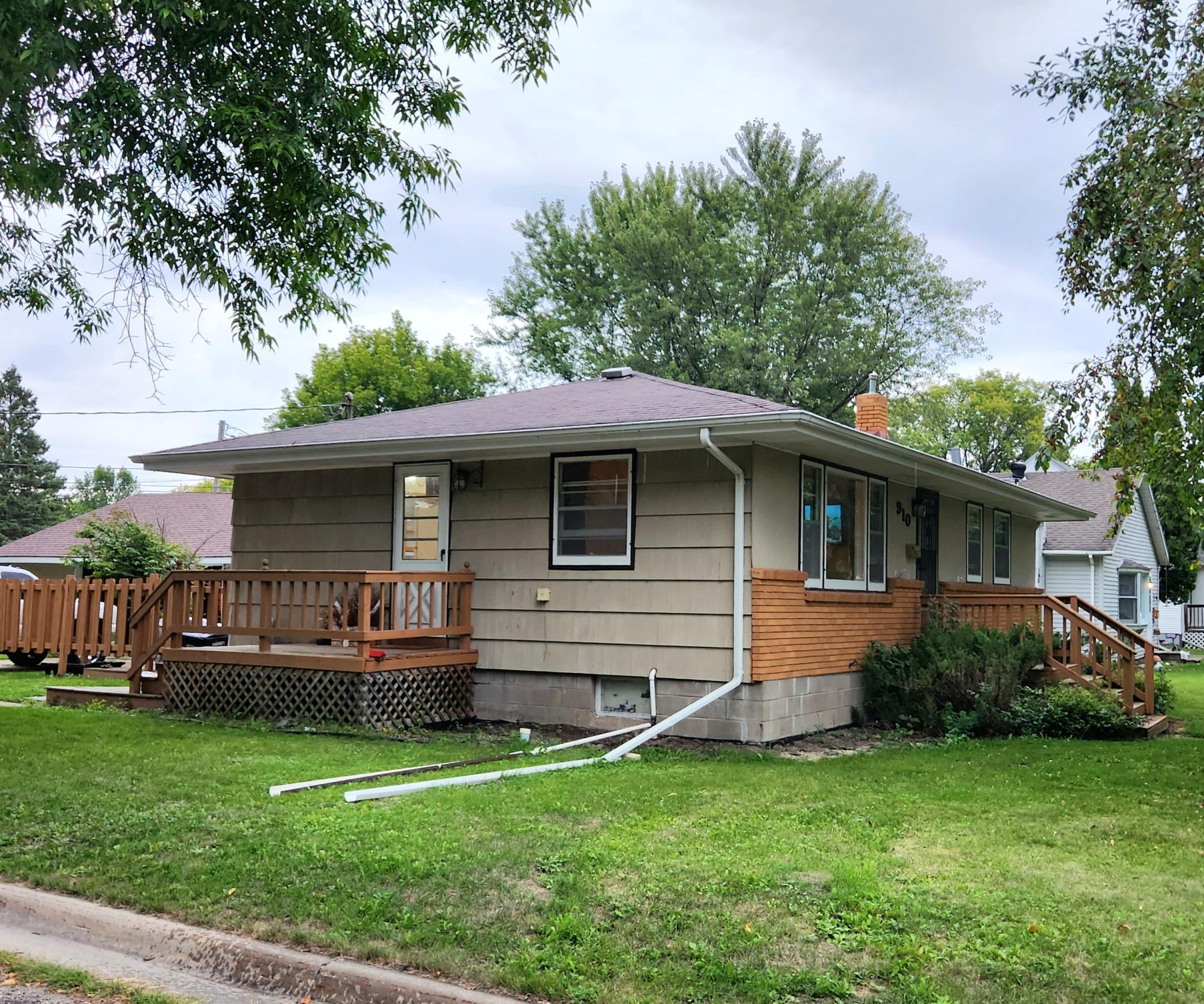 main property photo 23