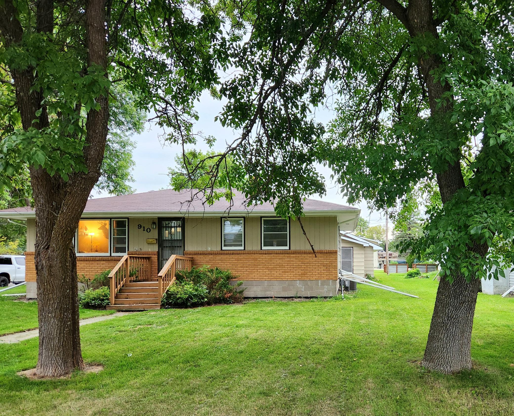 main property photo 24