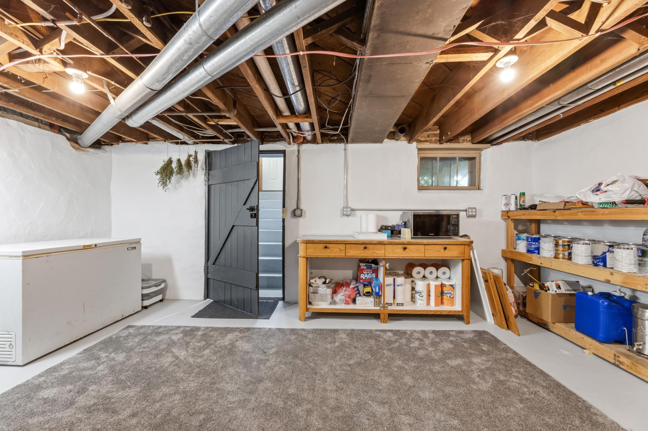 main property photo 50