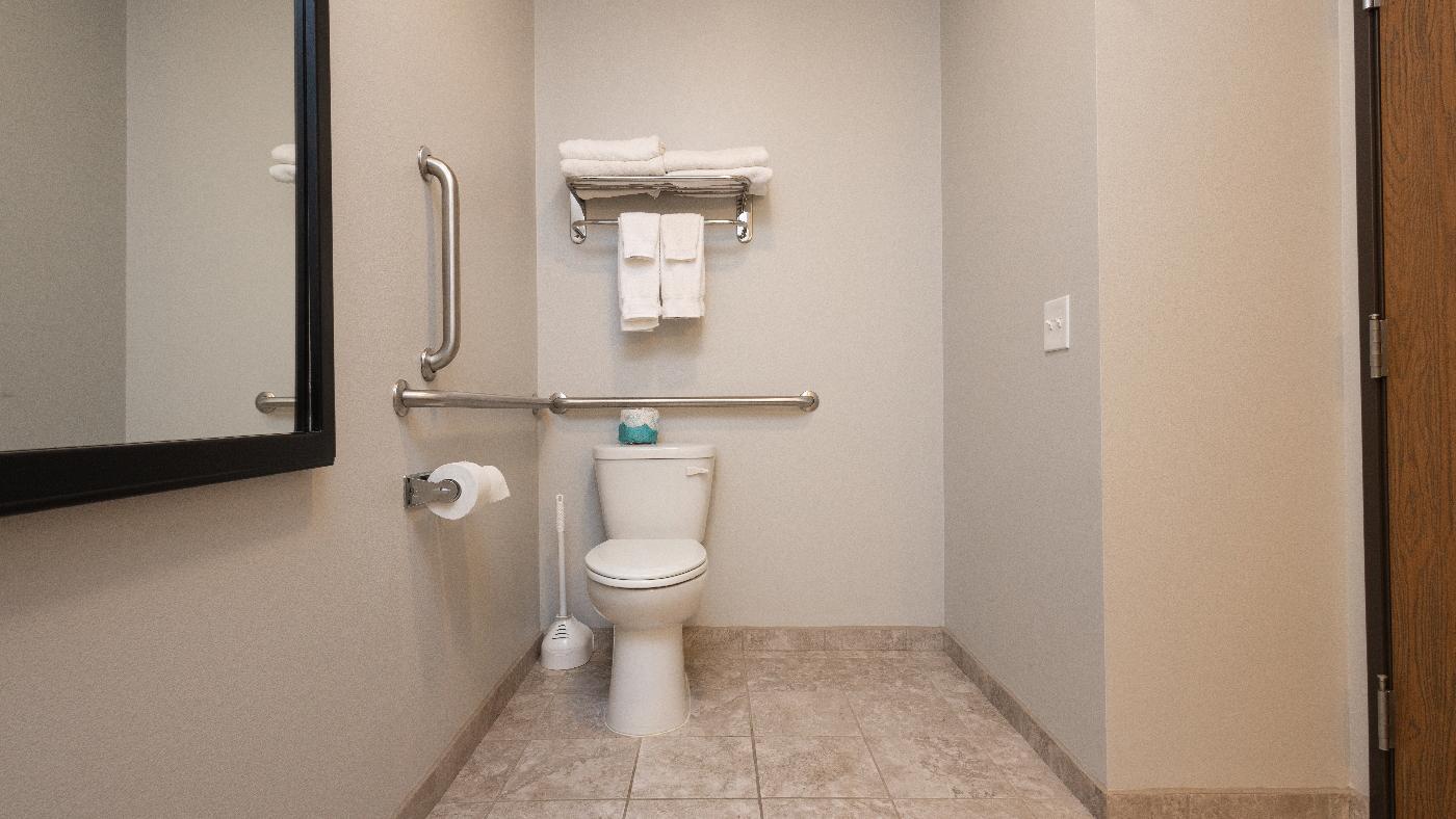 main property photo 17