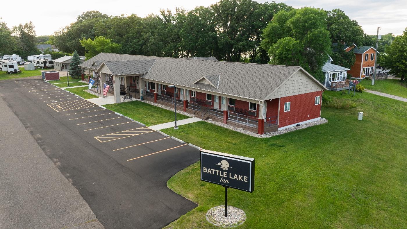 main property photo 18