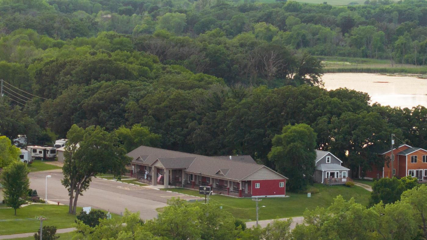 main property photo 31