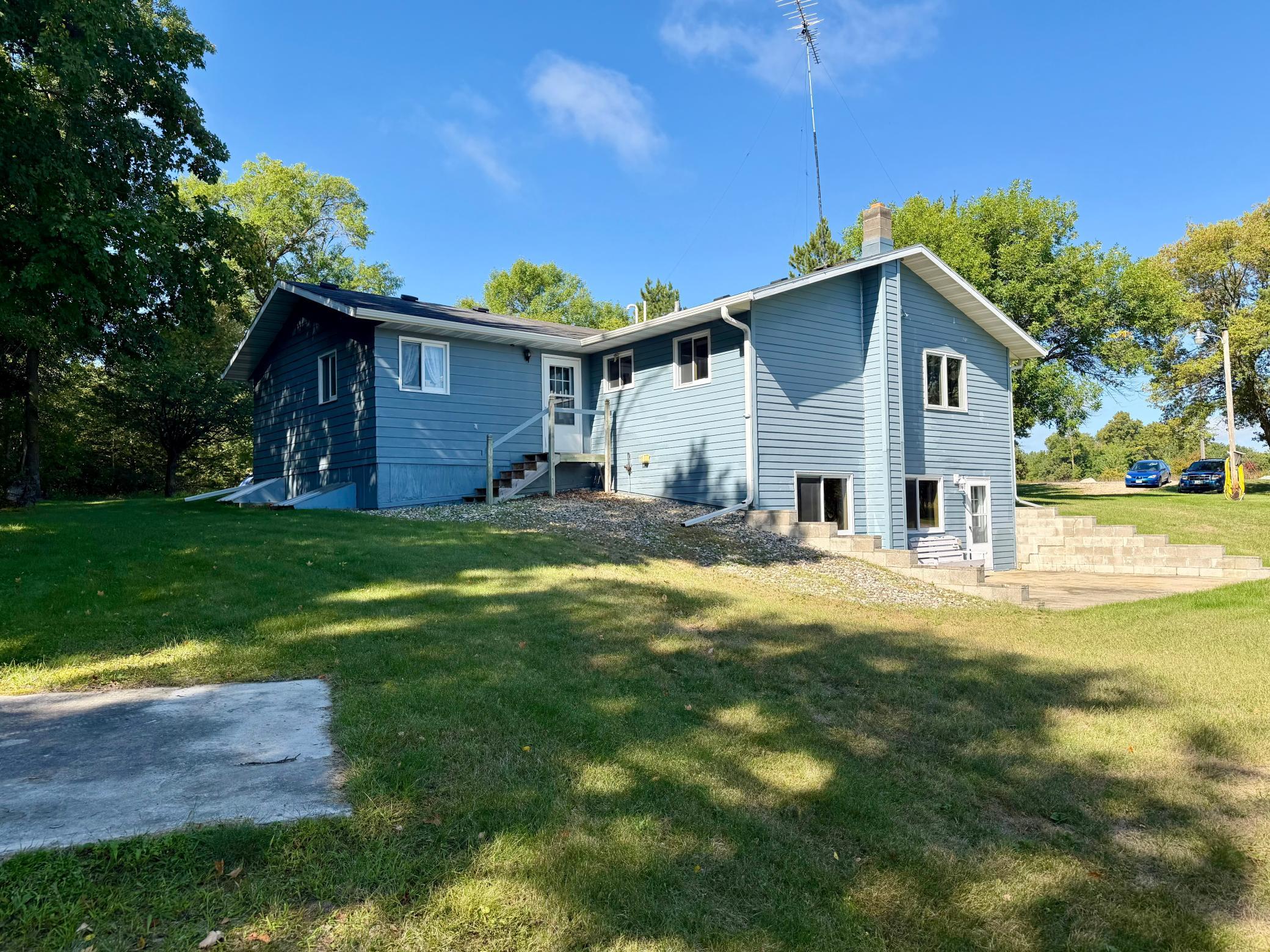 main property photo 41