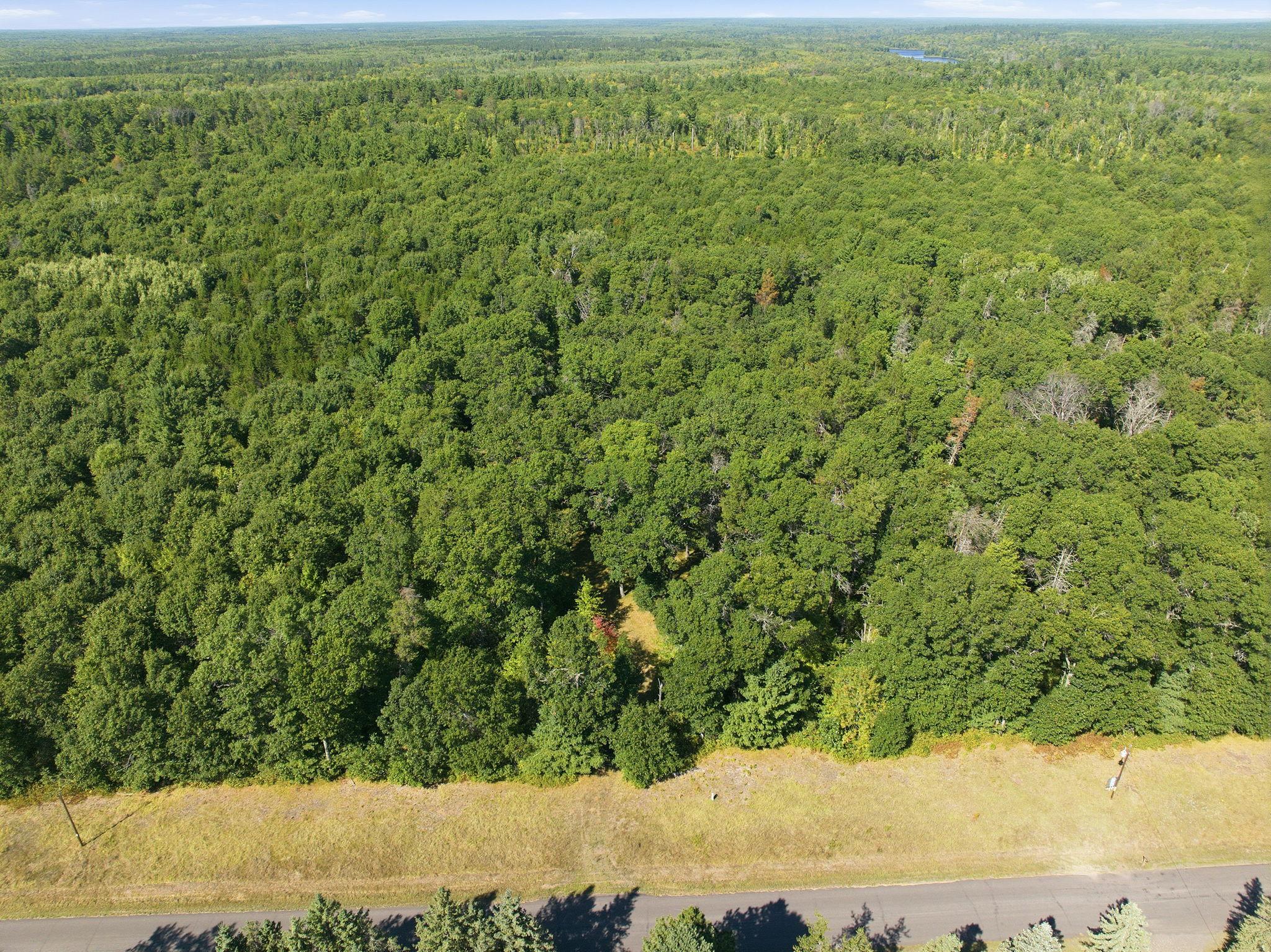 main property photo 19