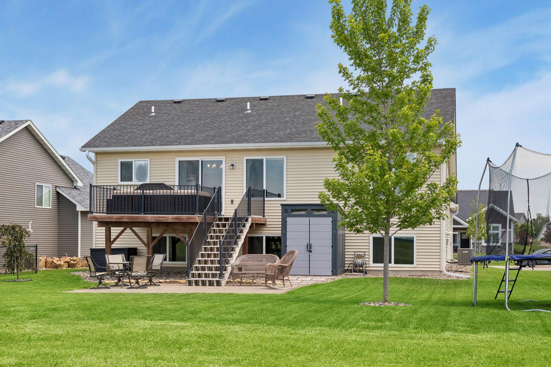main property photo 35