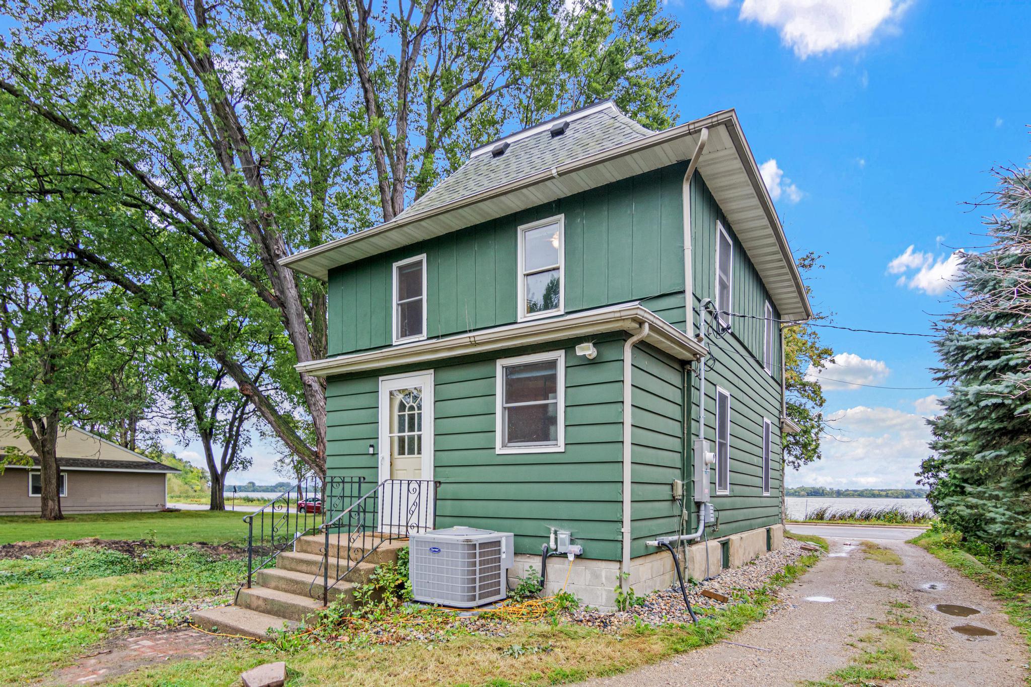 main property photo 25