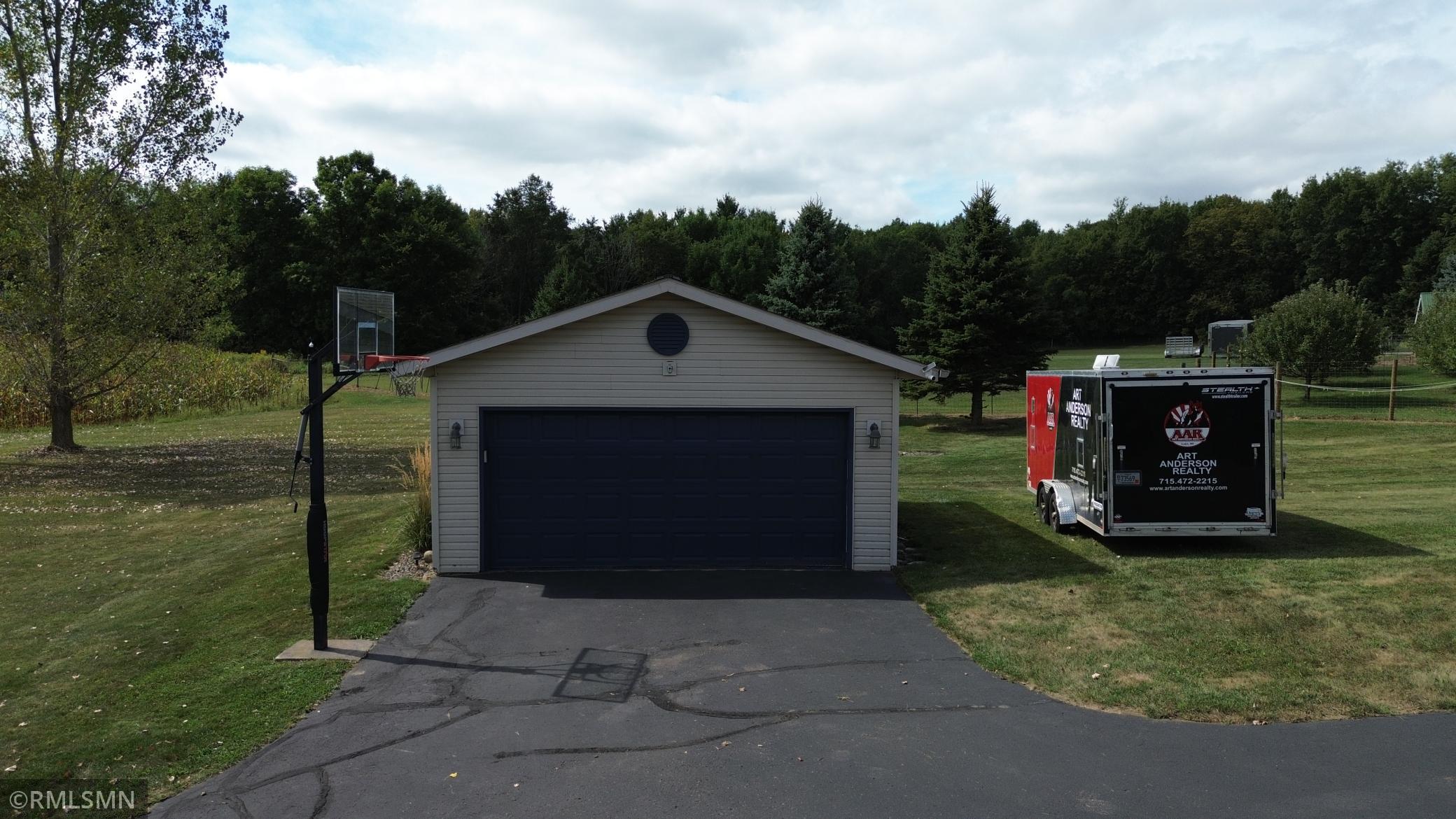 main property photo 59
