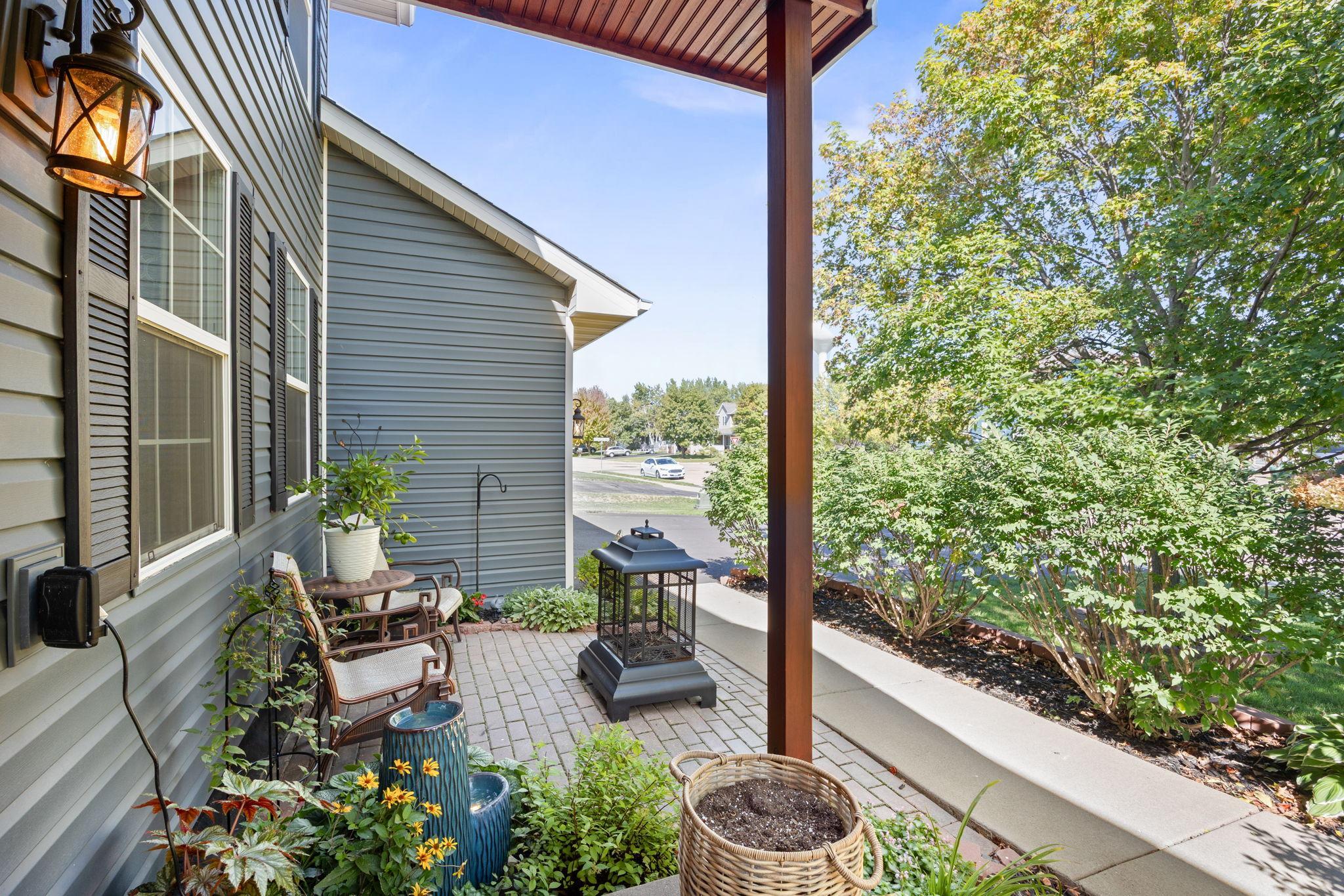 main property photo 23
