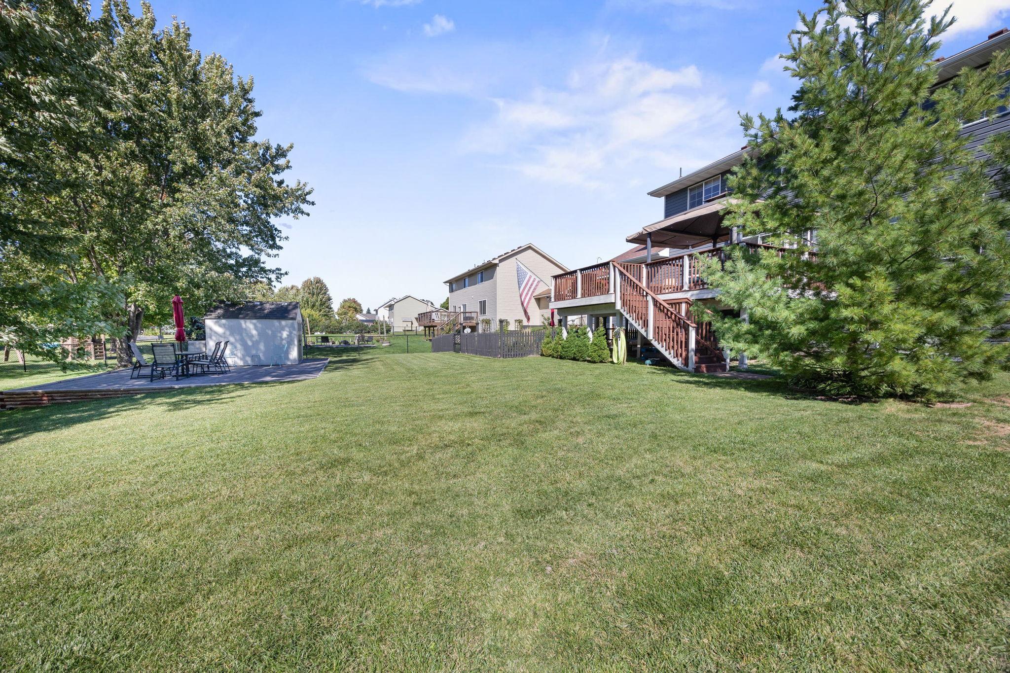main property photo 32