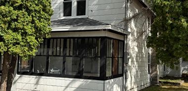 image of property with 3 Bed | 2 Bath | 1,630 Sqft