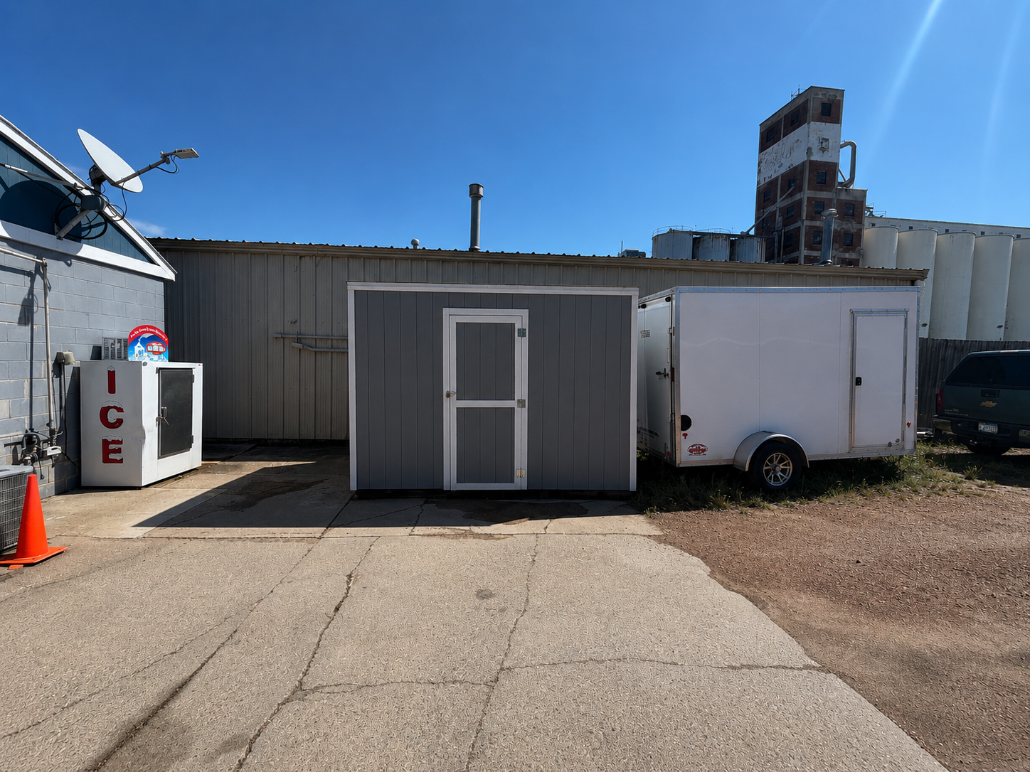 main property photo 14