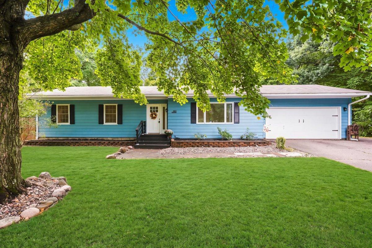 main property photo 0