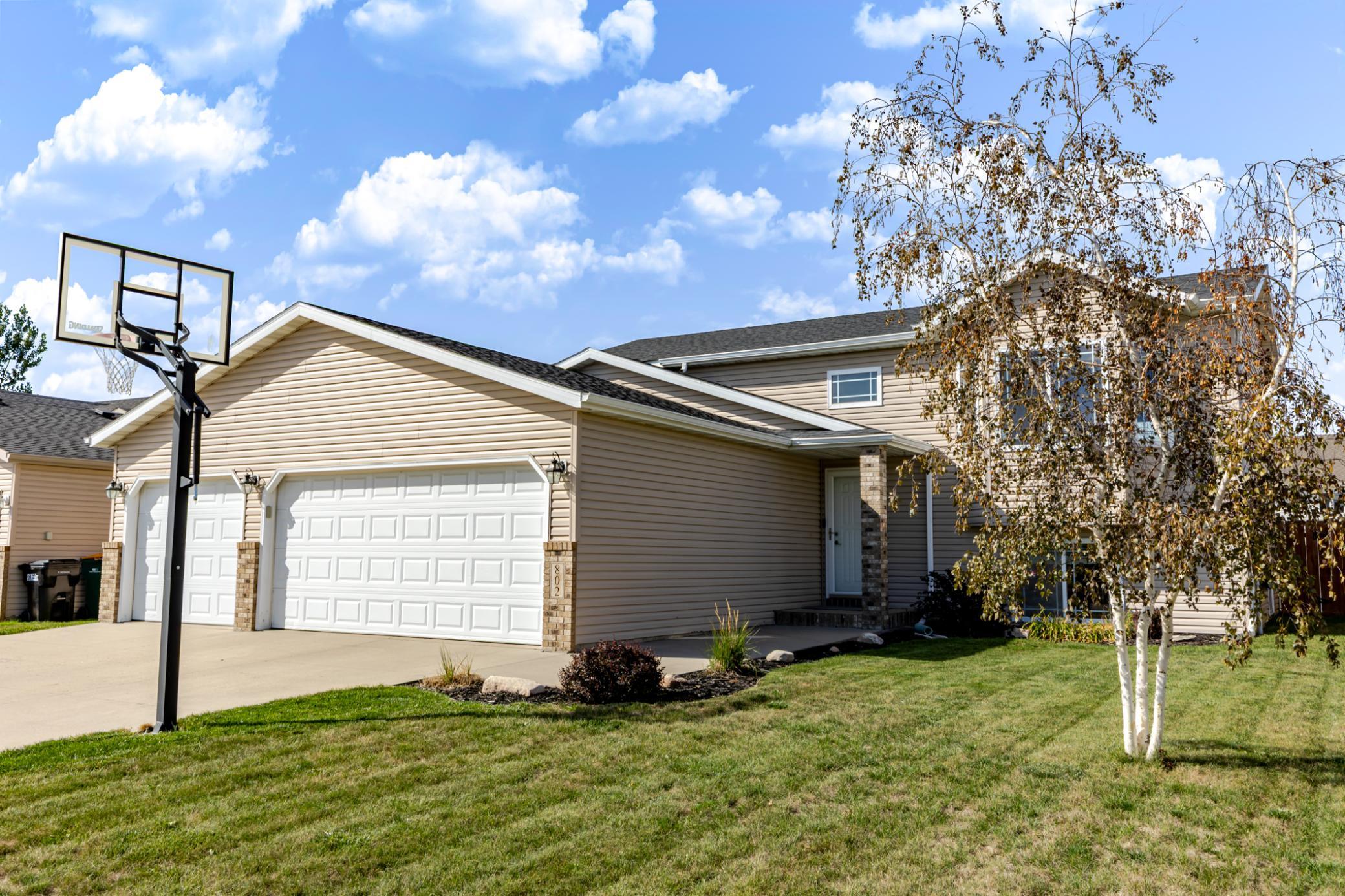 main property photo 2