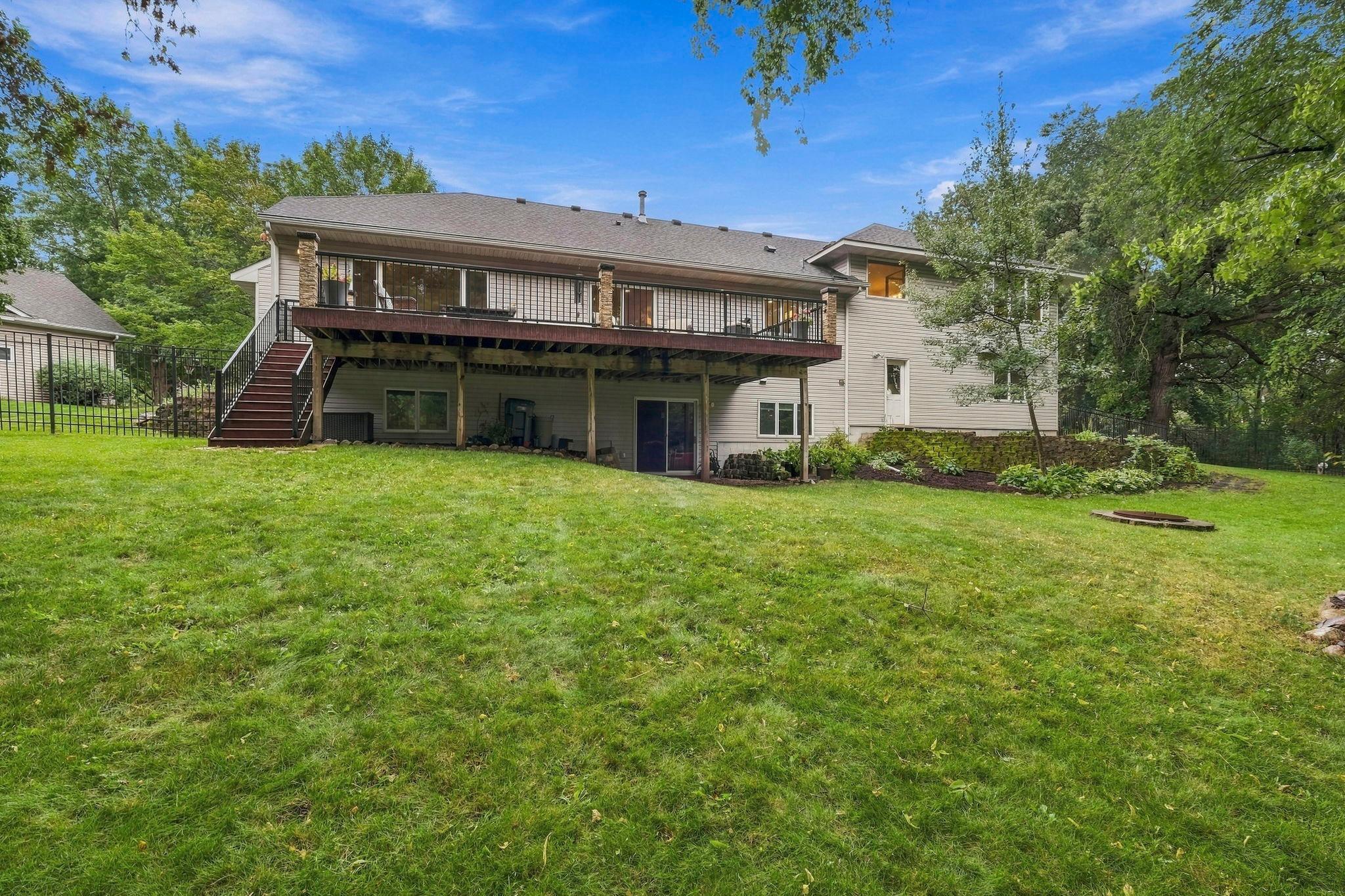 main property photo 32